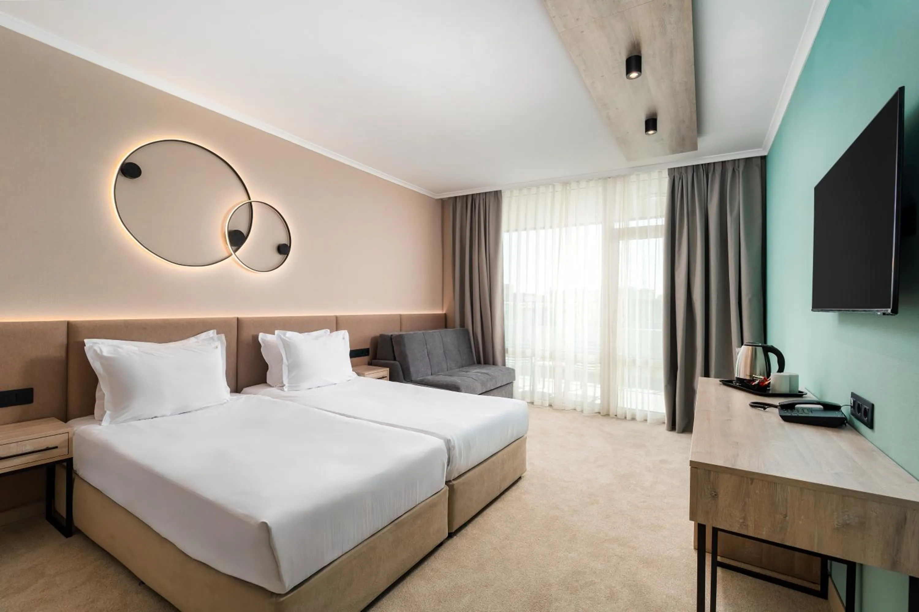 Bed in Festa Panorama Hotel