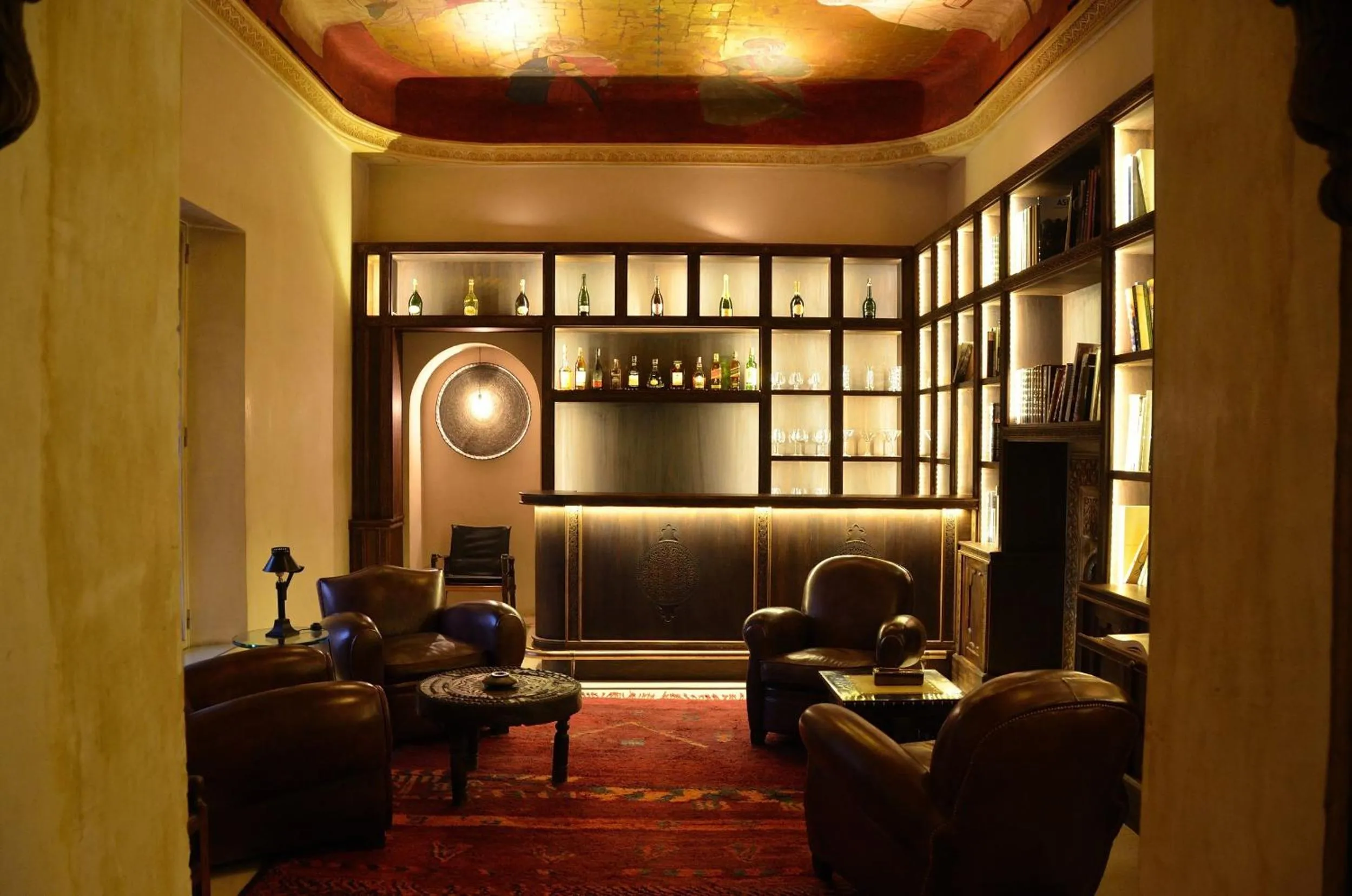 Lounge or bar in Ksar Char-Bagh Small Luxury Hotels