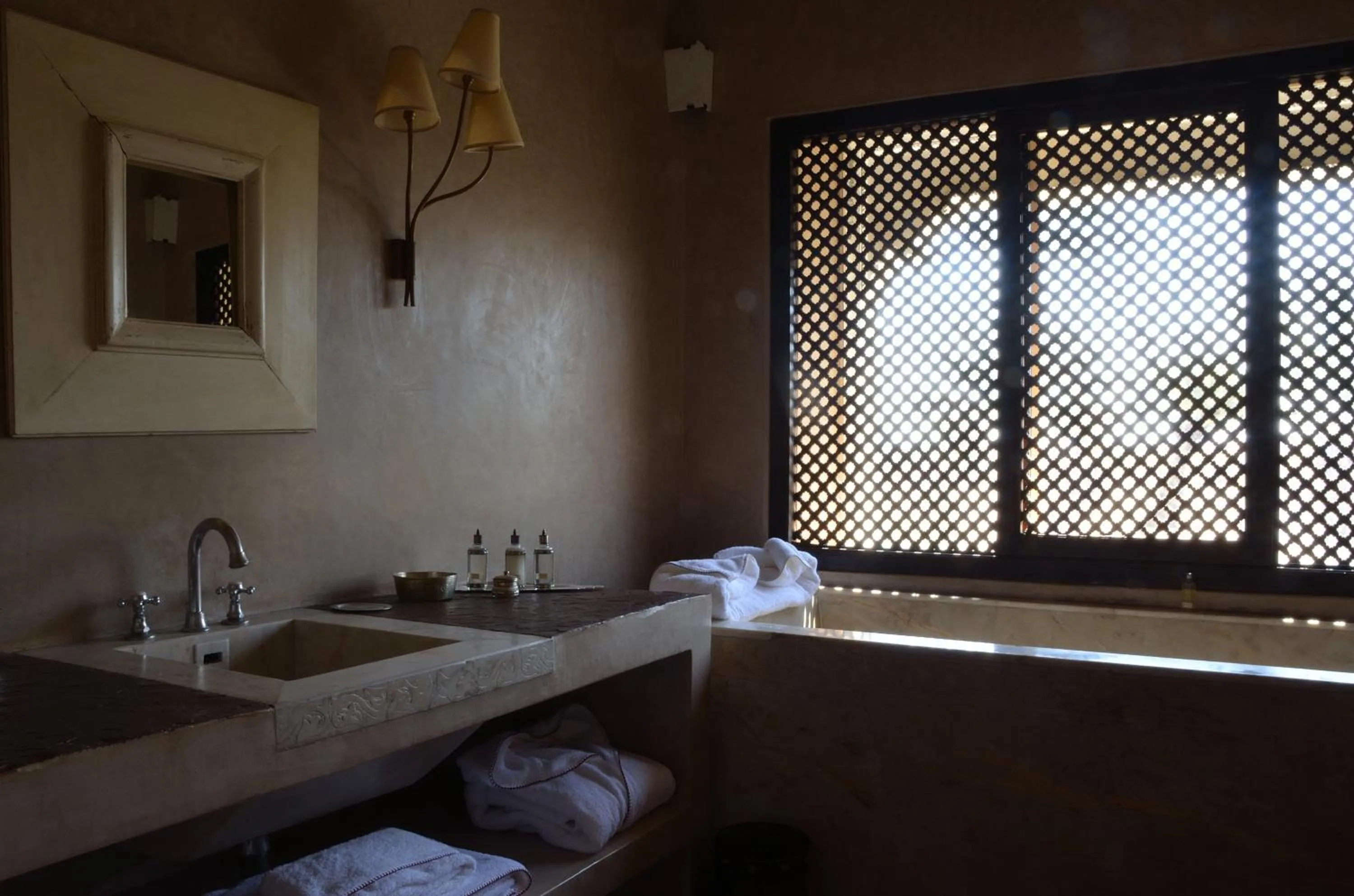 Bathroom in Ksar Char-Bagh Small Luxury Hotels