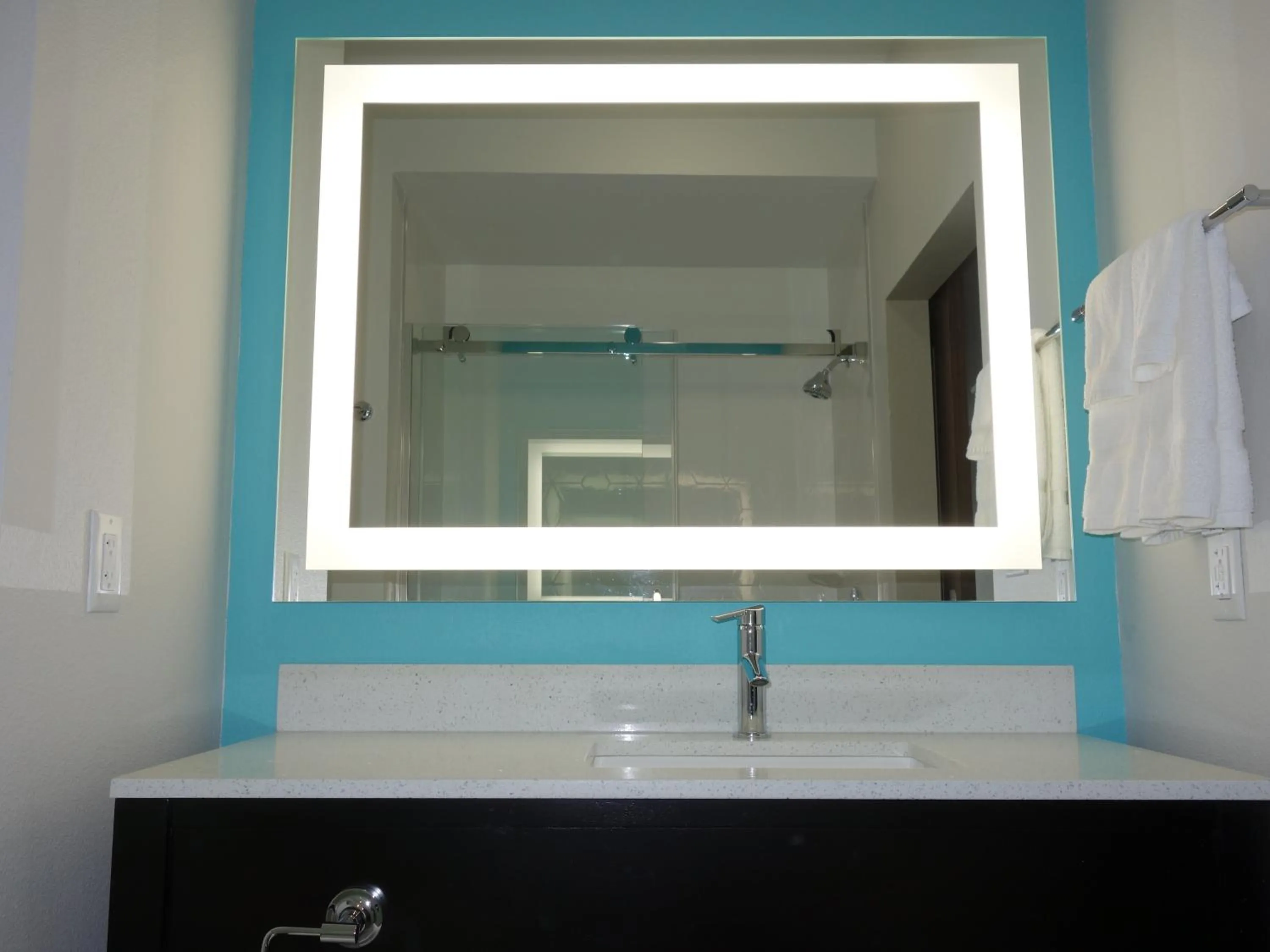 Shower in La Quinta by Wyndham San Antonio Alamo City