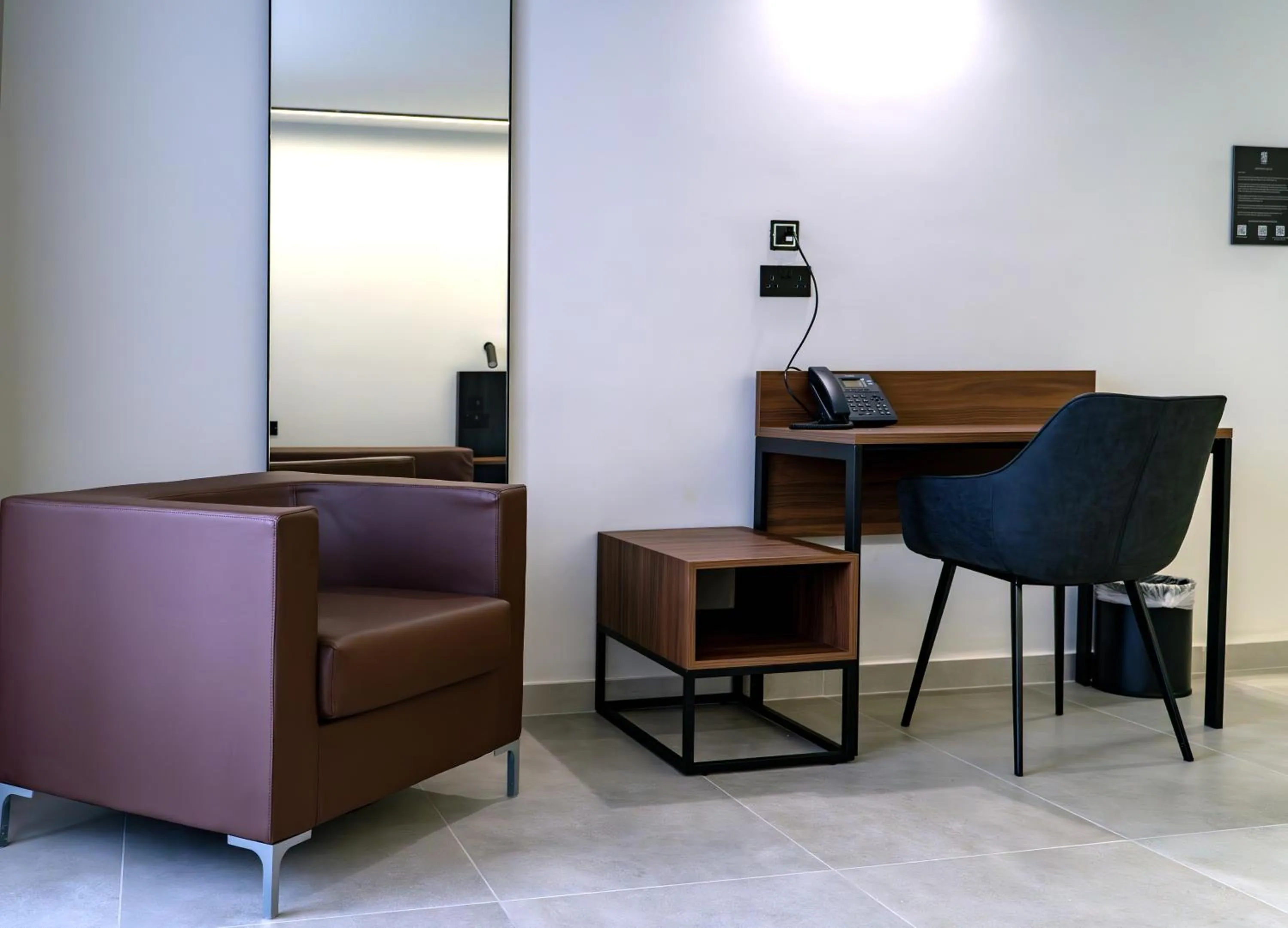 Onyx Suites & Apartments