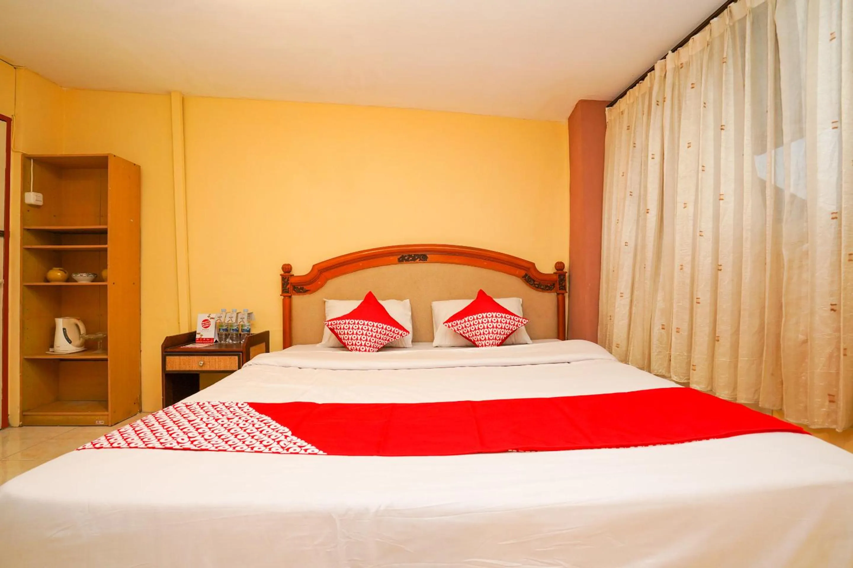 Bedroom, Bed in Hotel O Naomi Heritage