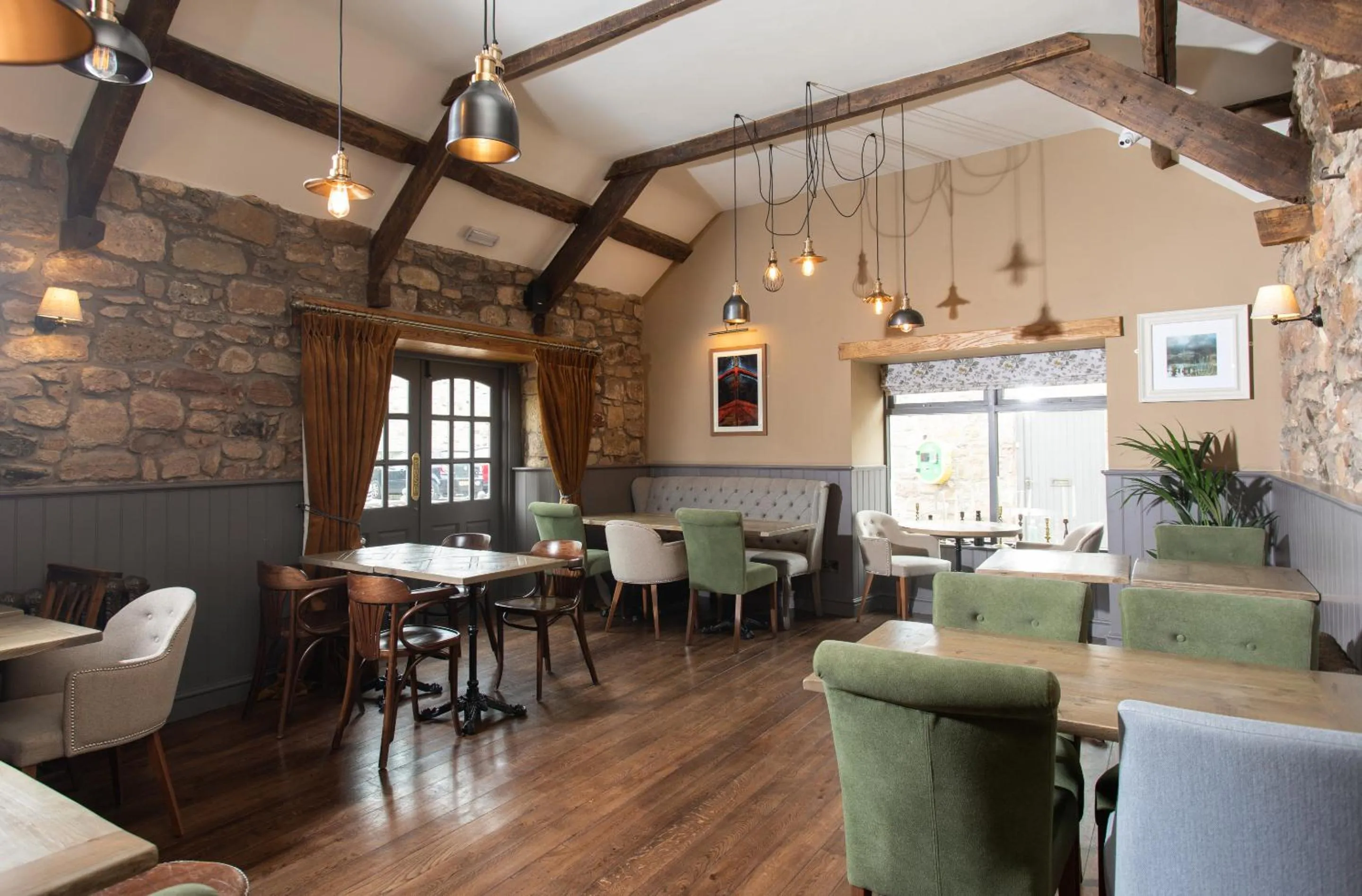 Dining area in The Craster Arms Hotel in Beadnell