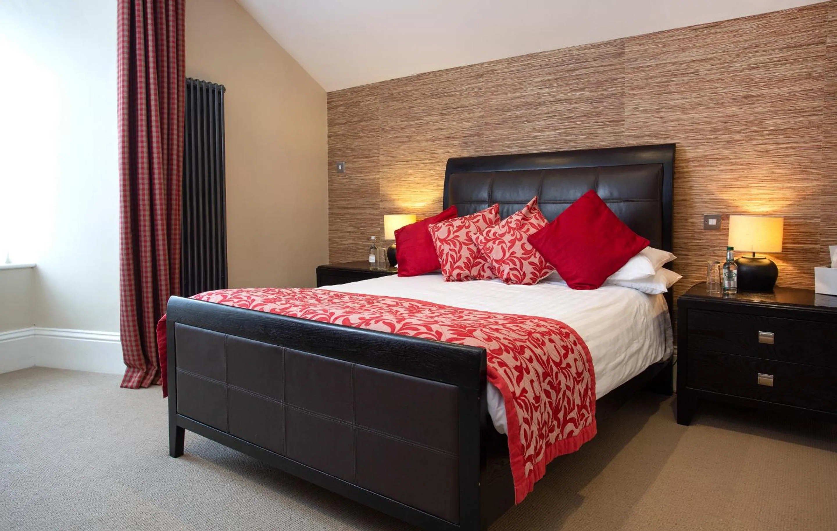 Bedroom, Bed in The Craster Arms Hotel in Beadnell