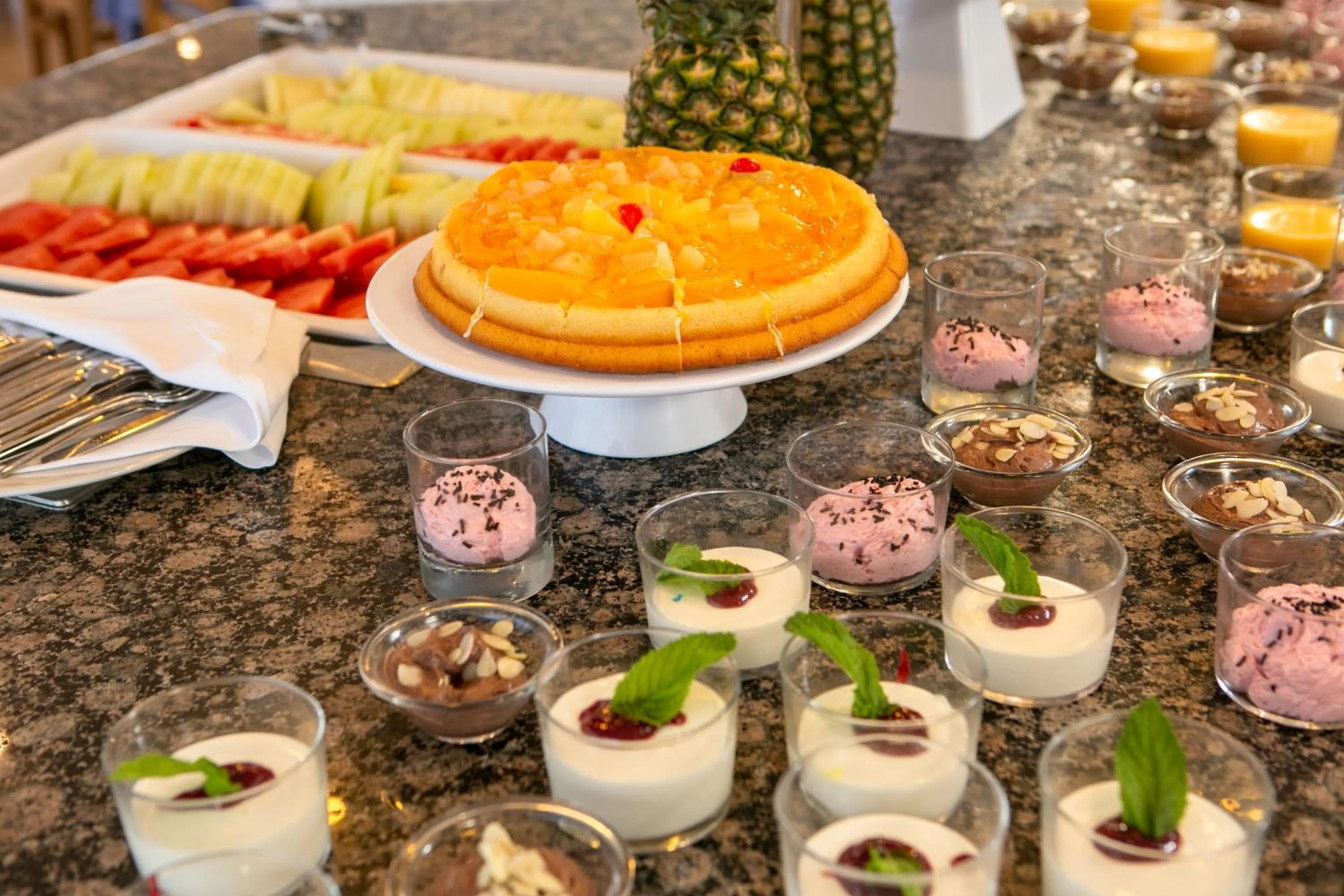 Food and drinks in RVHotels Nieves Mar