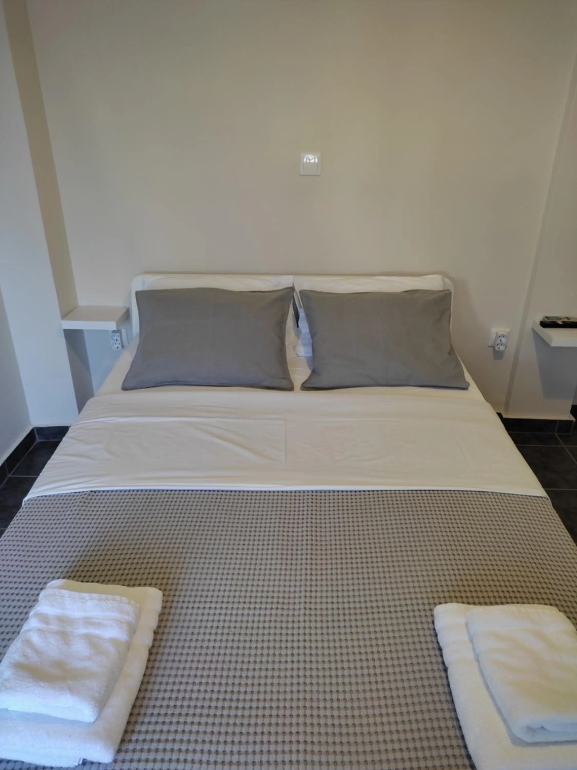 Bed in Double M near Athens Airport
