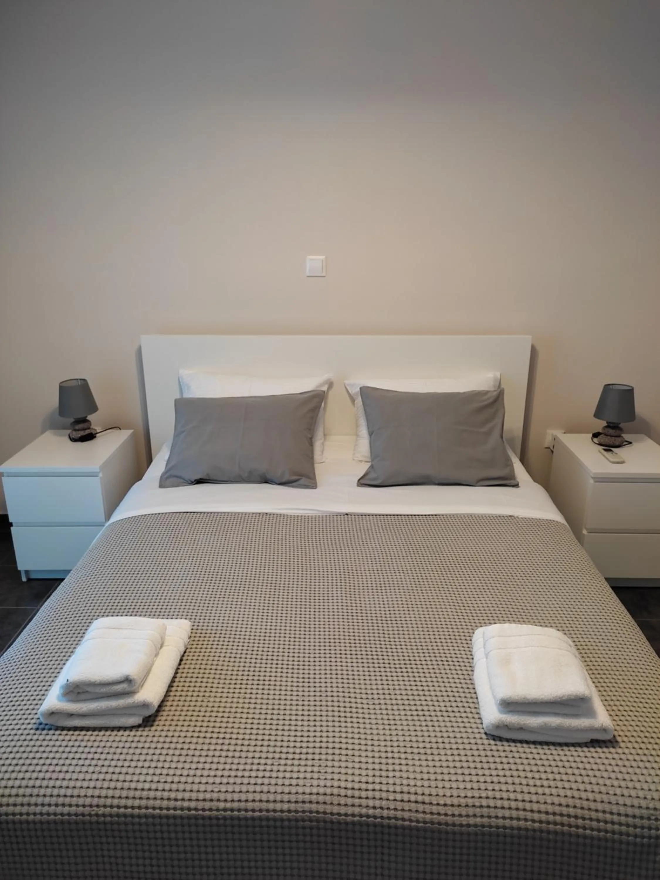 Bed in Double M near Athens Airport