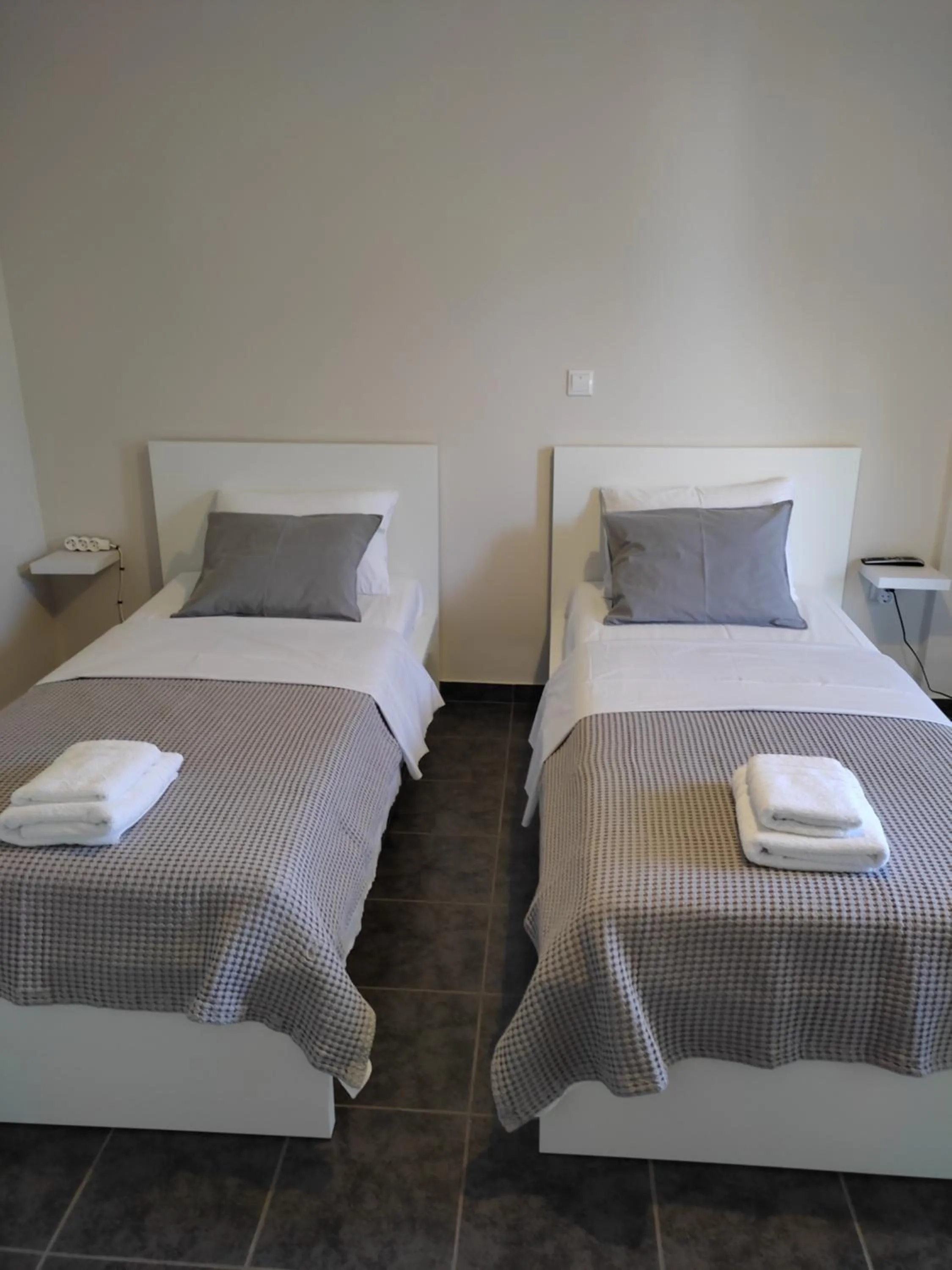 Bed in Double M near Athens Airport