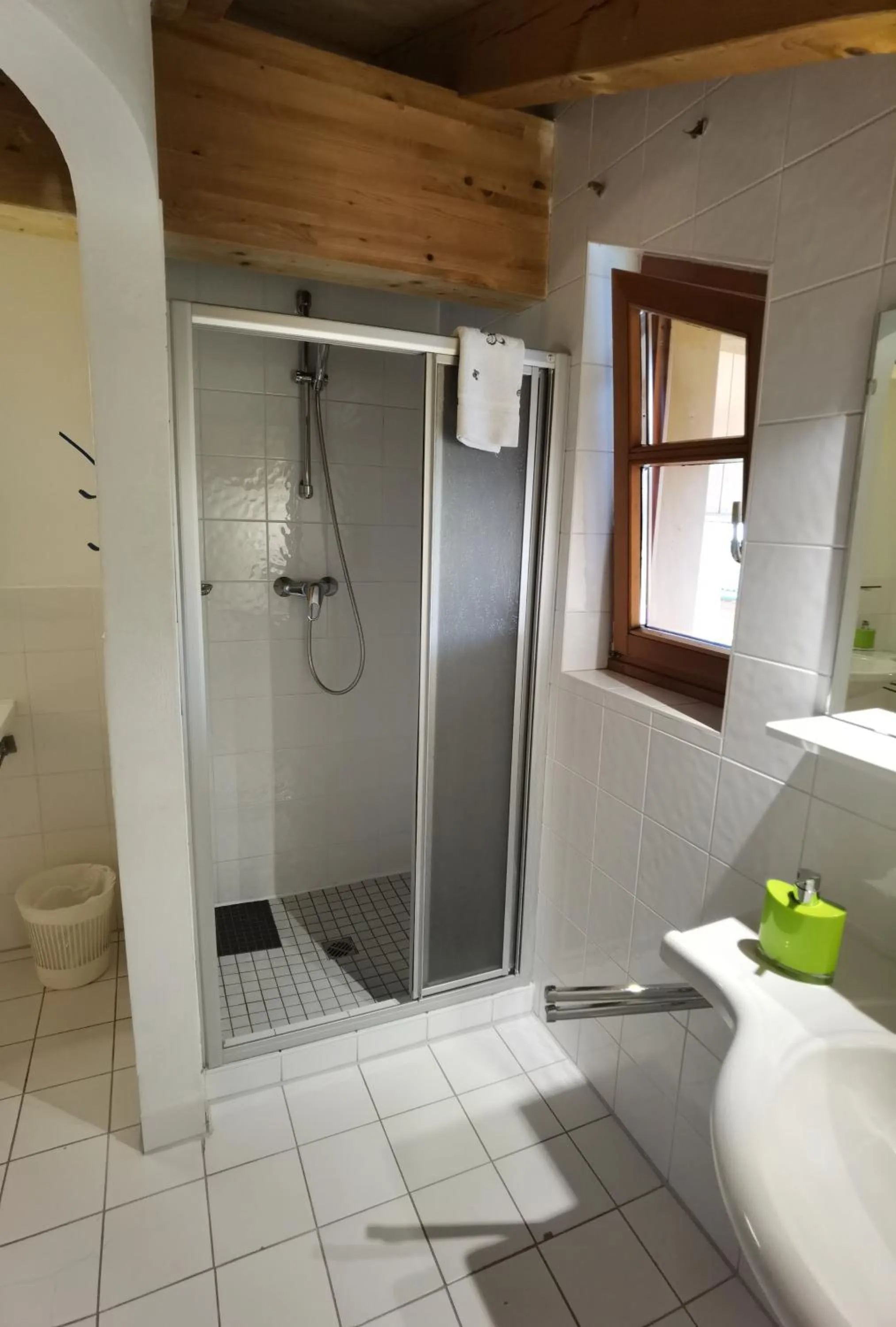 Shower in Hotel Landhaus Zell am See