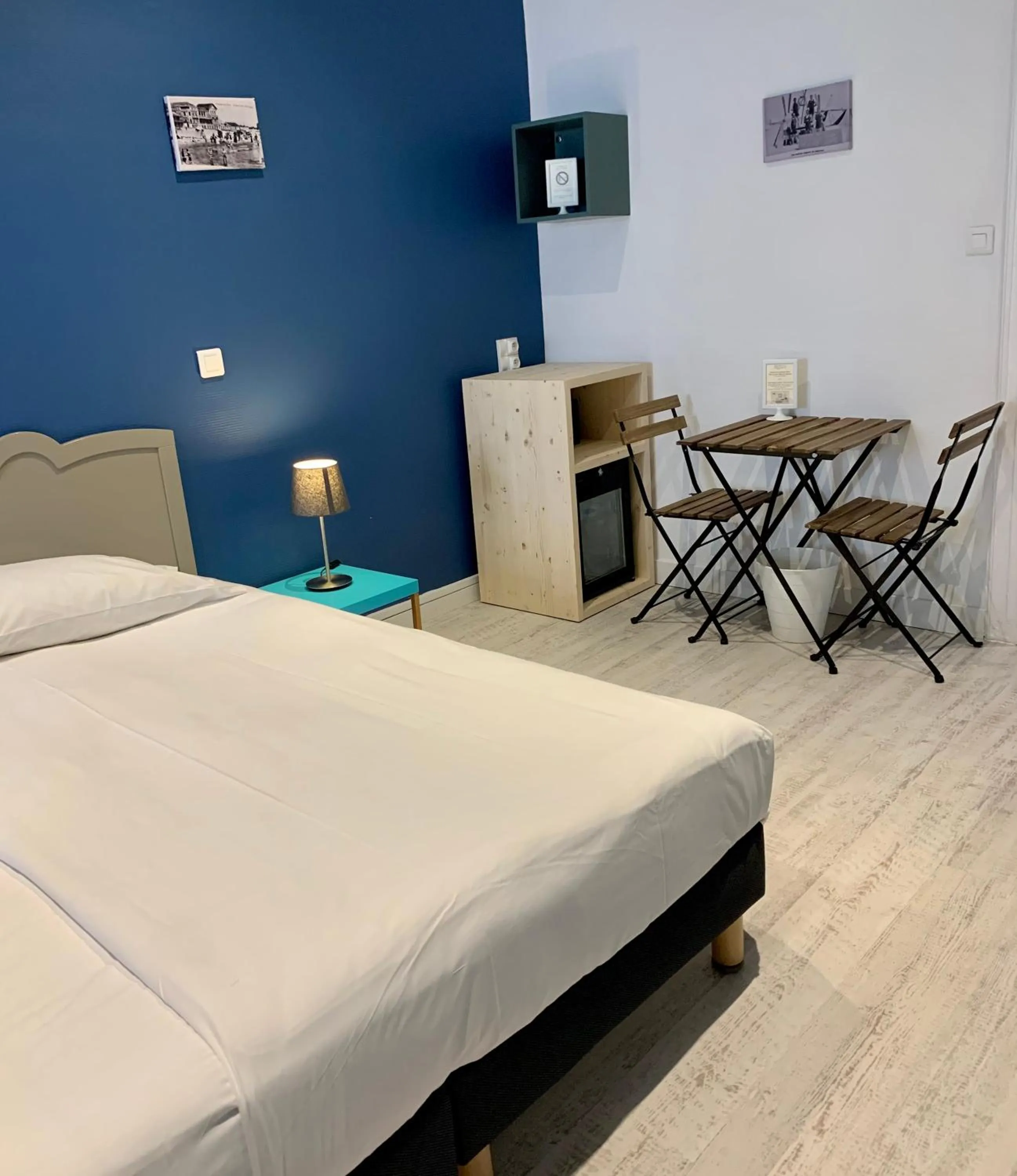 Photo of the whole room, Bed in Hotel Le Petit Baigneur Palavas Plage