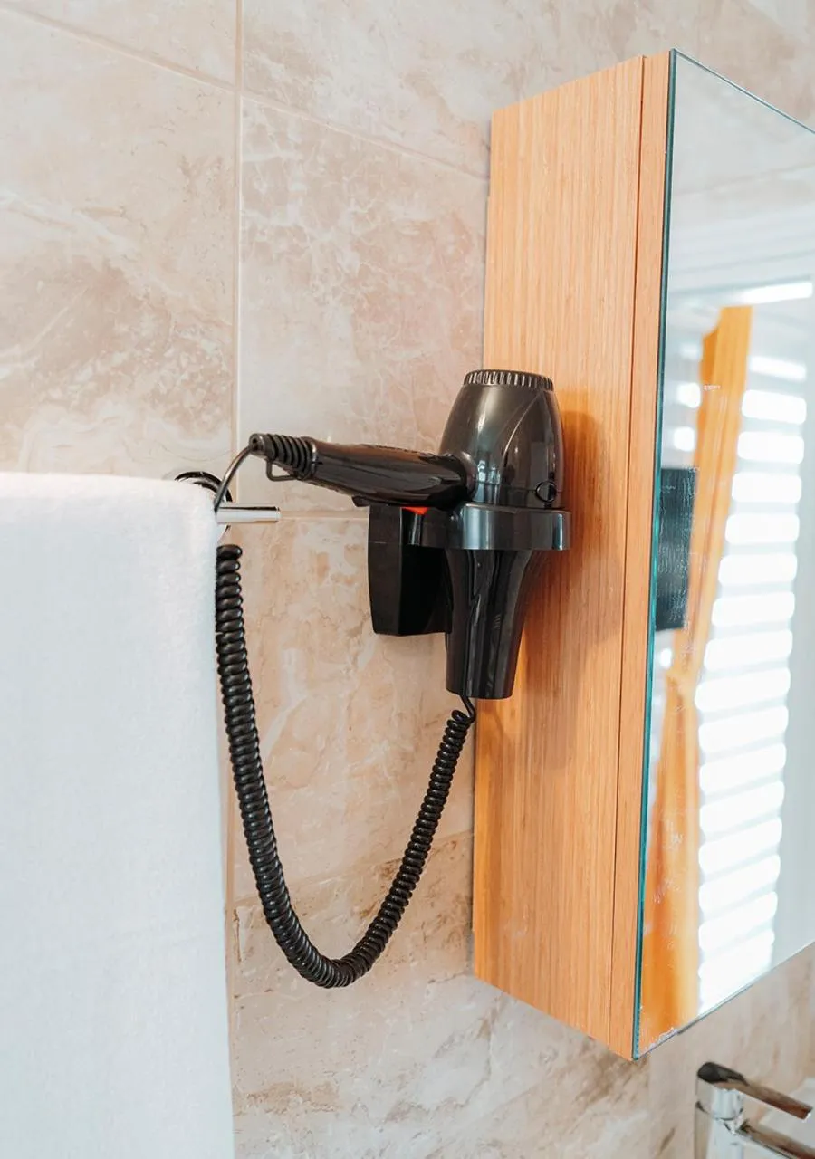 Bathroom in Umut Apartments