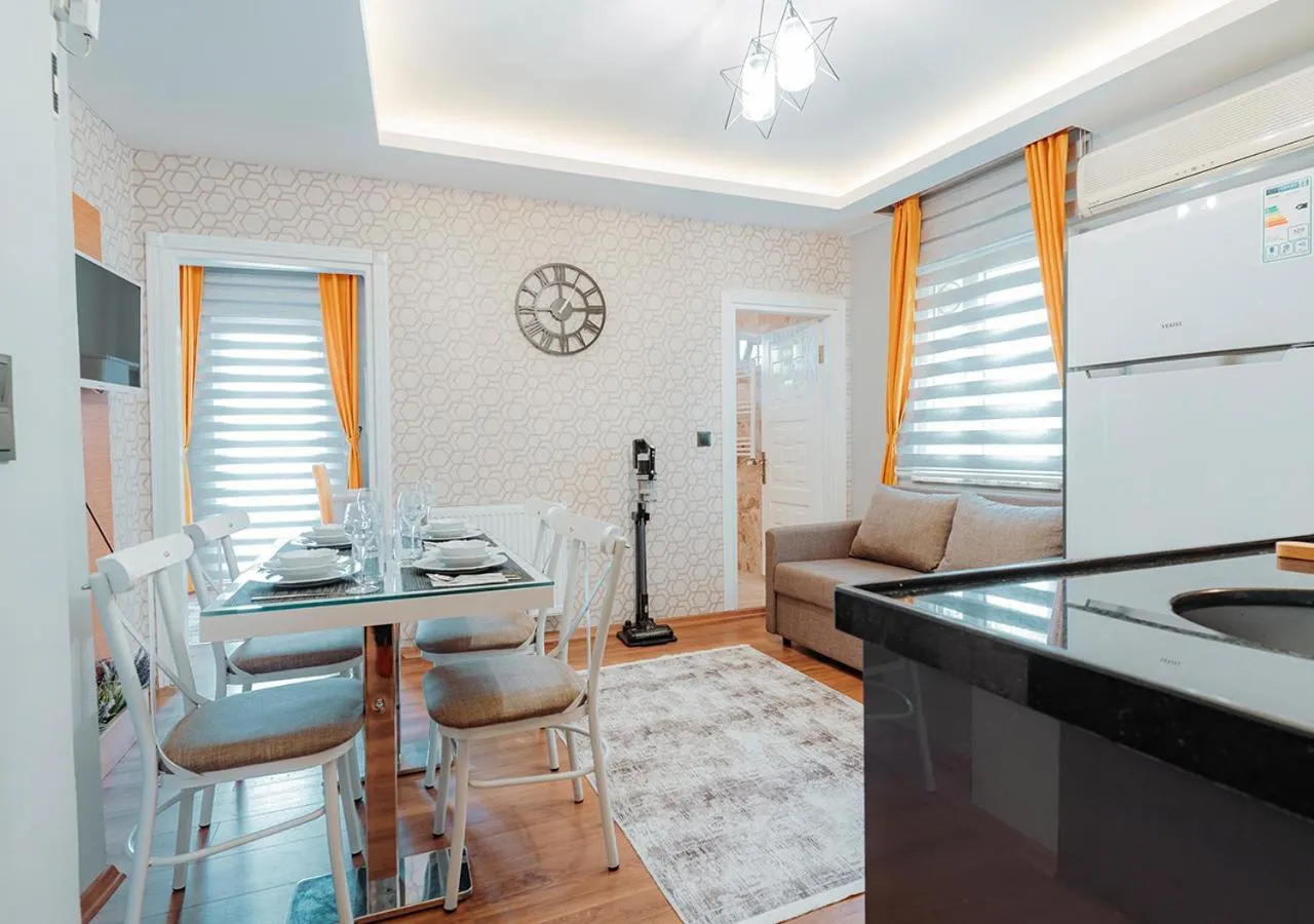 Living room in Umut Apartments