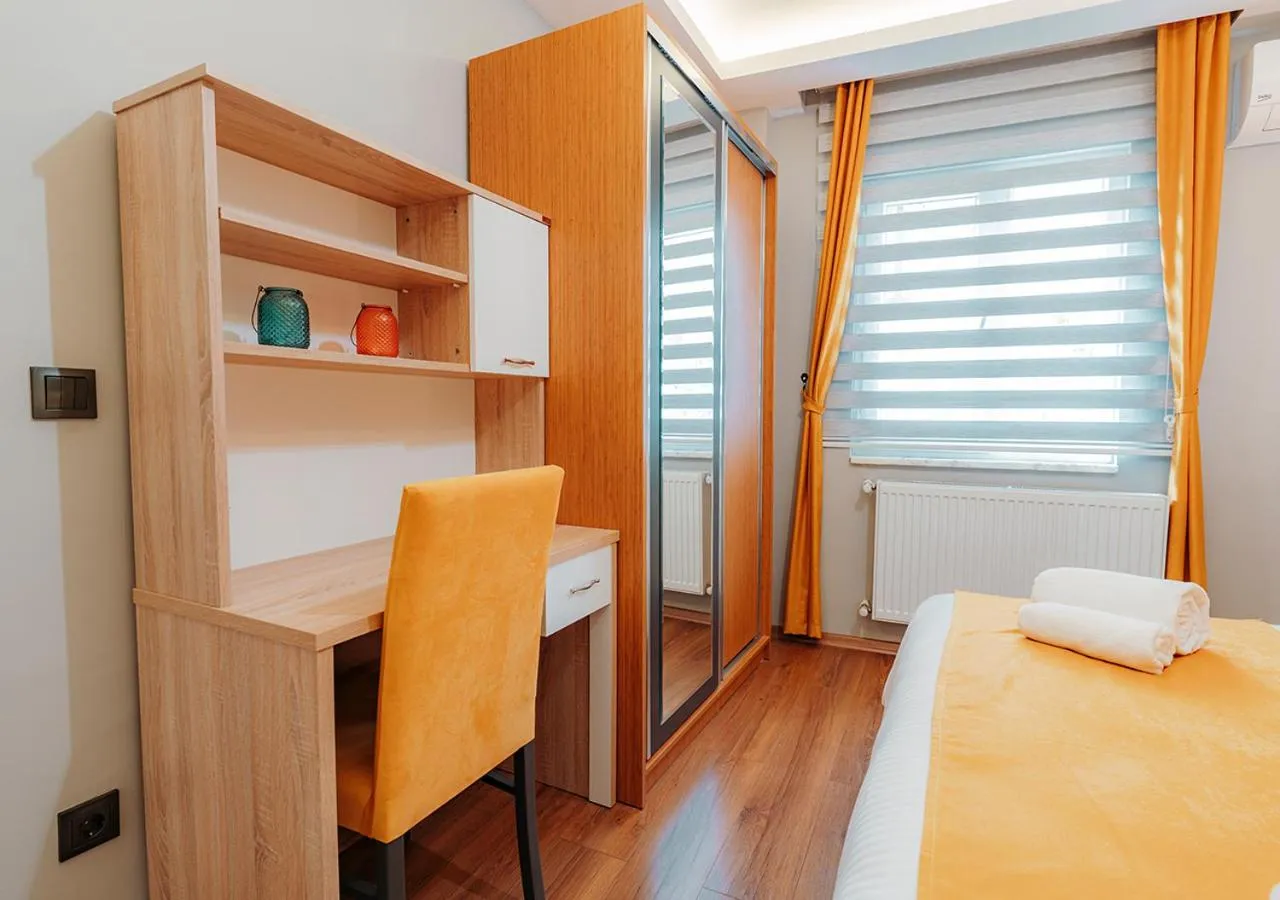 Bedroom, Bed in Umut Apartments