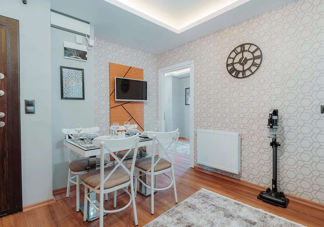 TV and multimedia in Umut Apartments