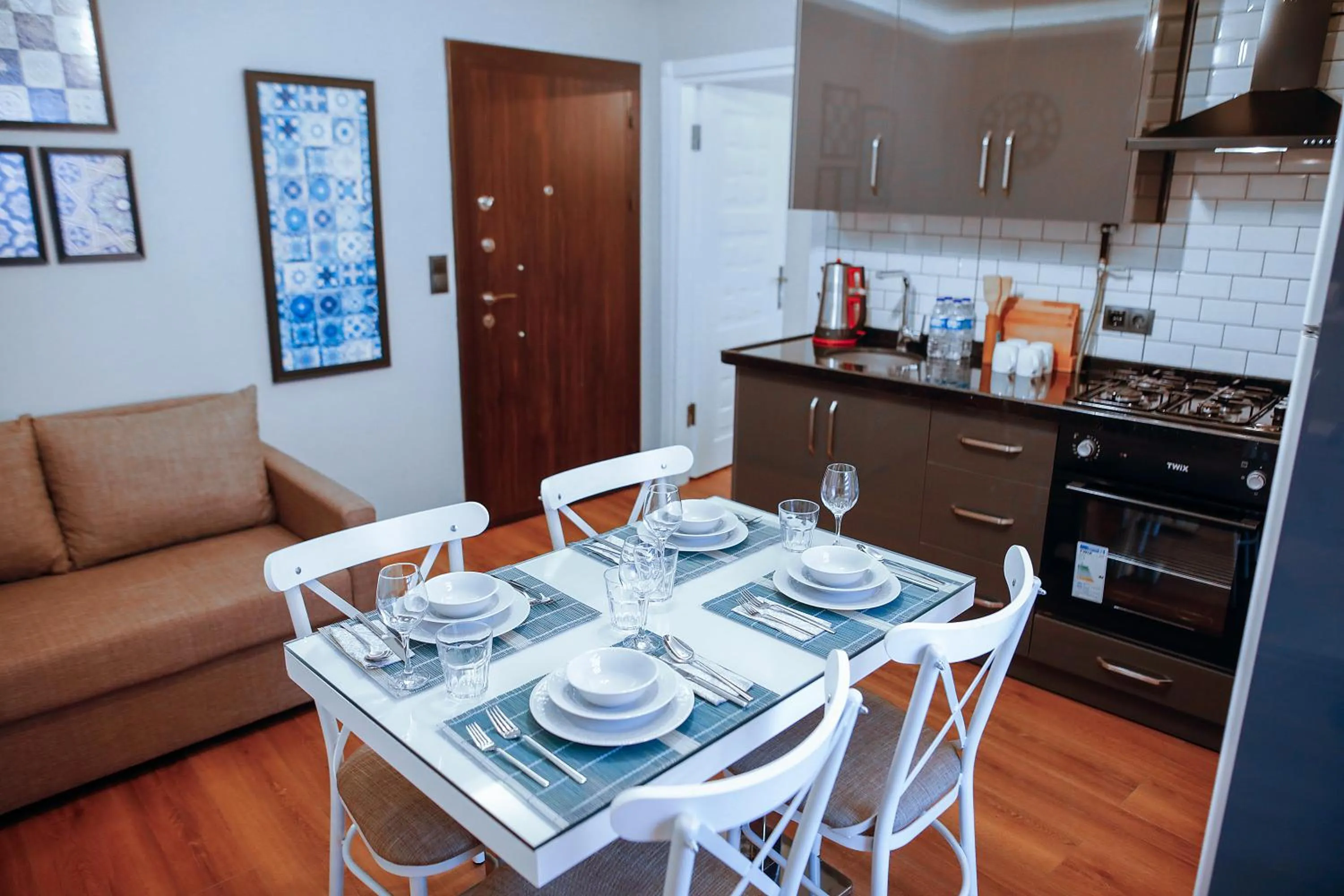 Kitchen or kitchenette in Umut Apartments