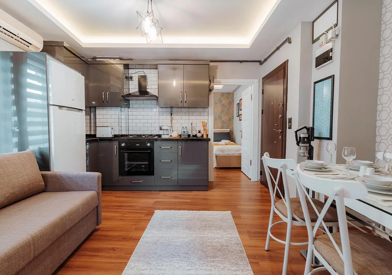 Kitchen or kitchenette in Umut Apartments