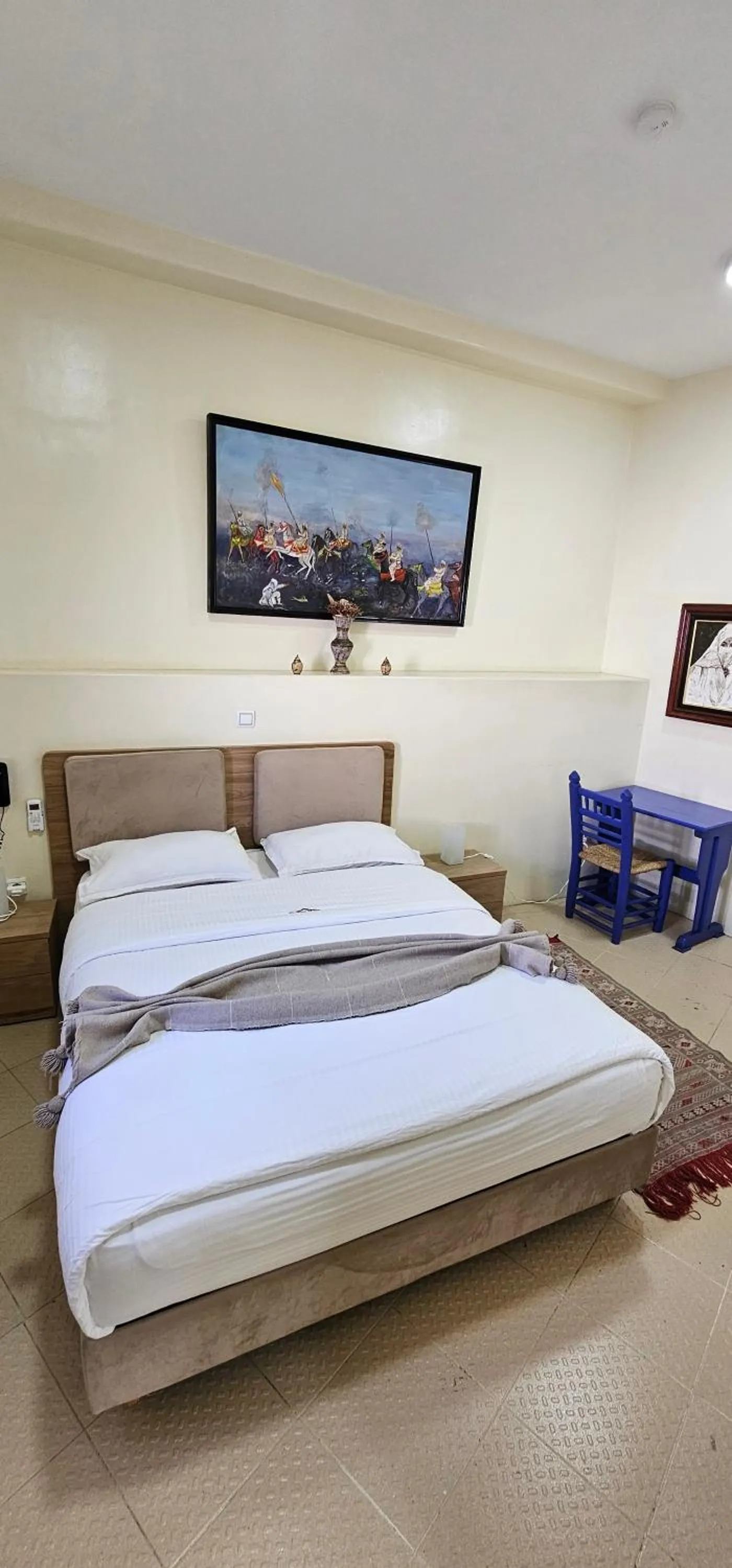 Bedroom, Bed in Ryad 91