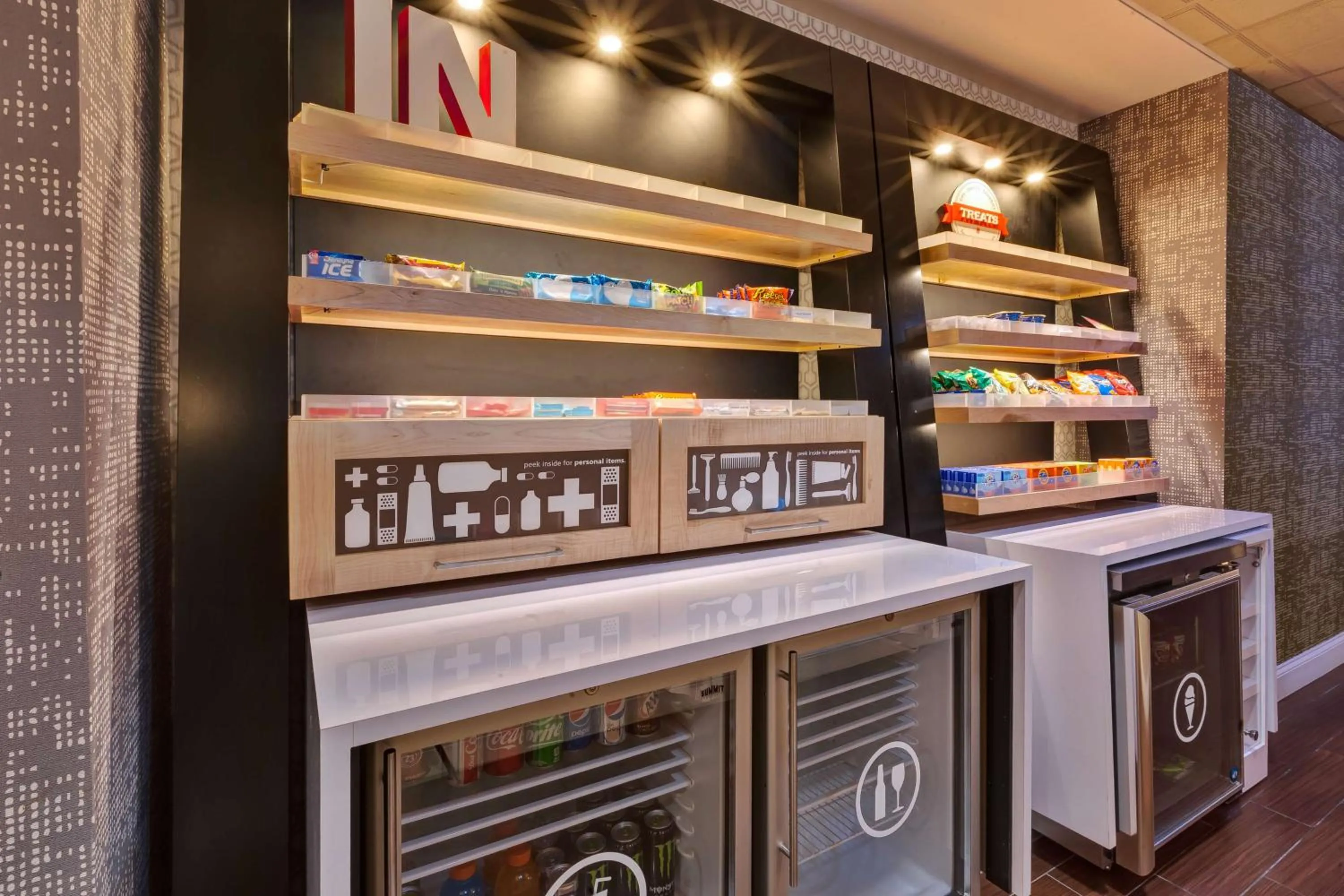 Restaurant/places to eat in Hampton Inn Princeton