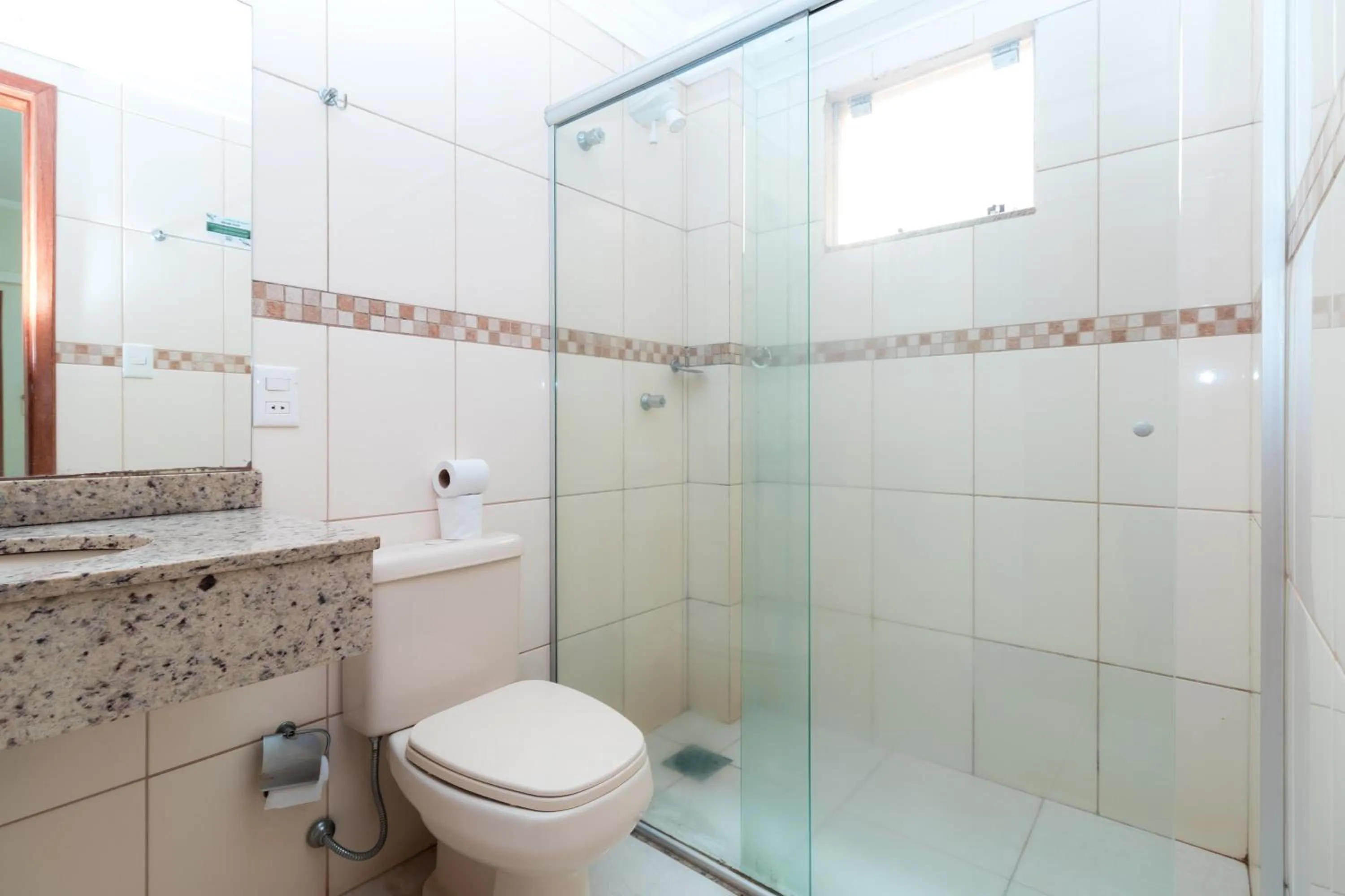 Toilet in Turis Hotel Centro