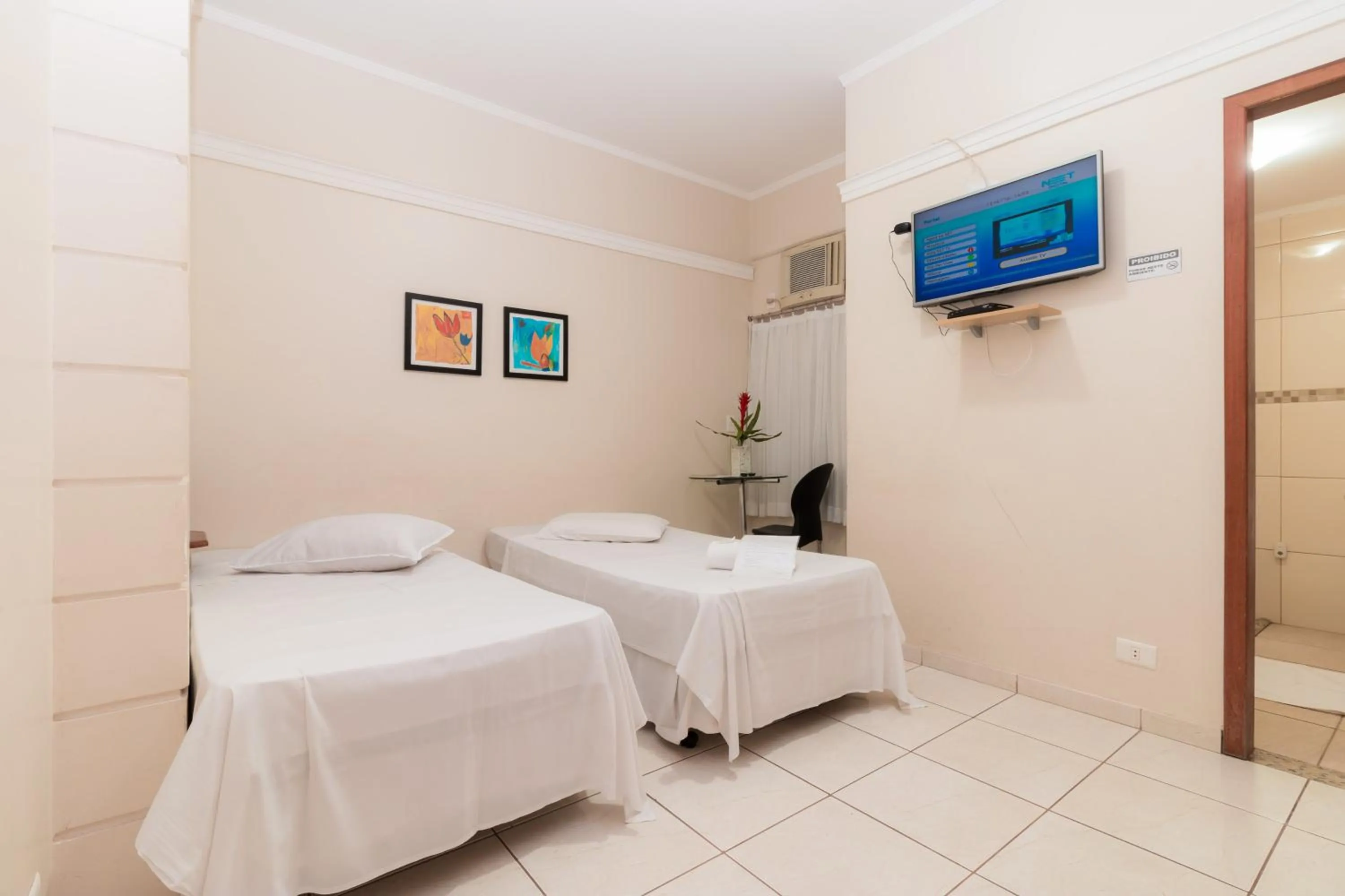 Bed in Turis Hotel Centro