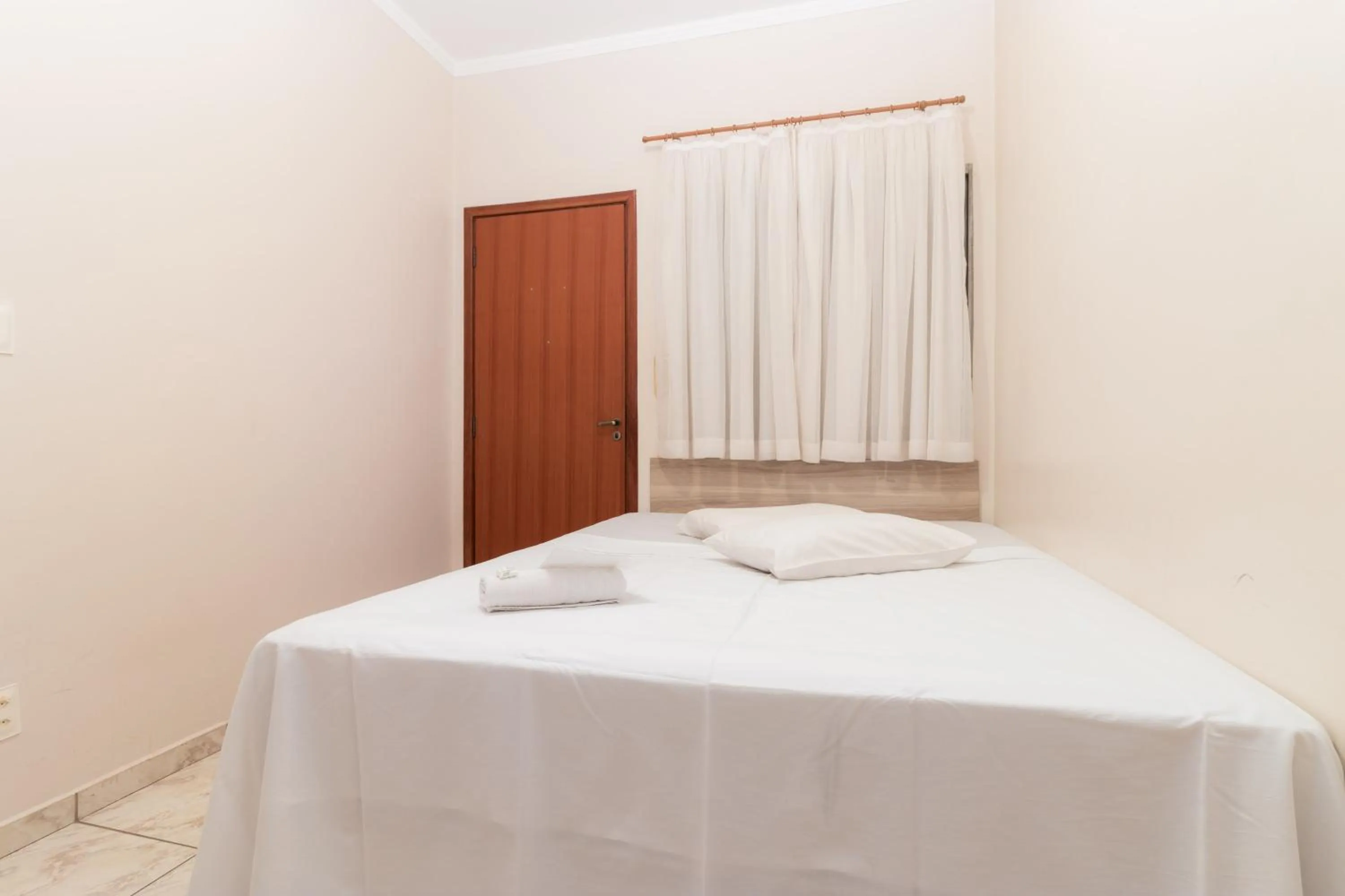 Bed in Turis Hotel Centro