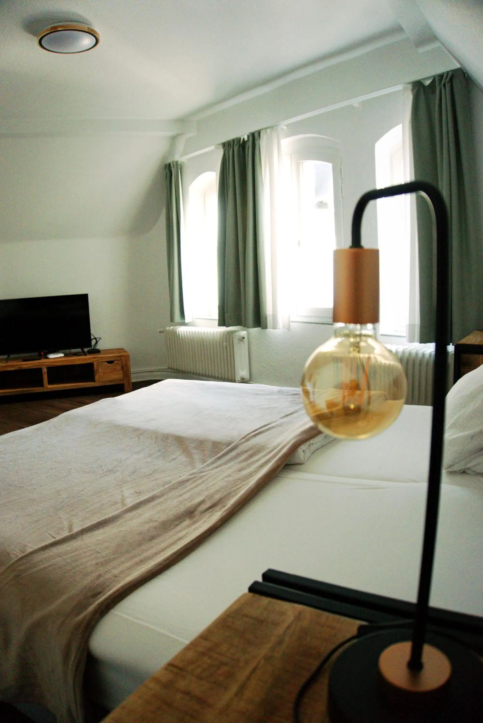 Bed in Schillers Hotel & Café - GARNI -