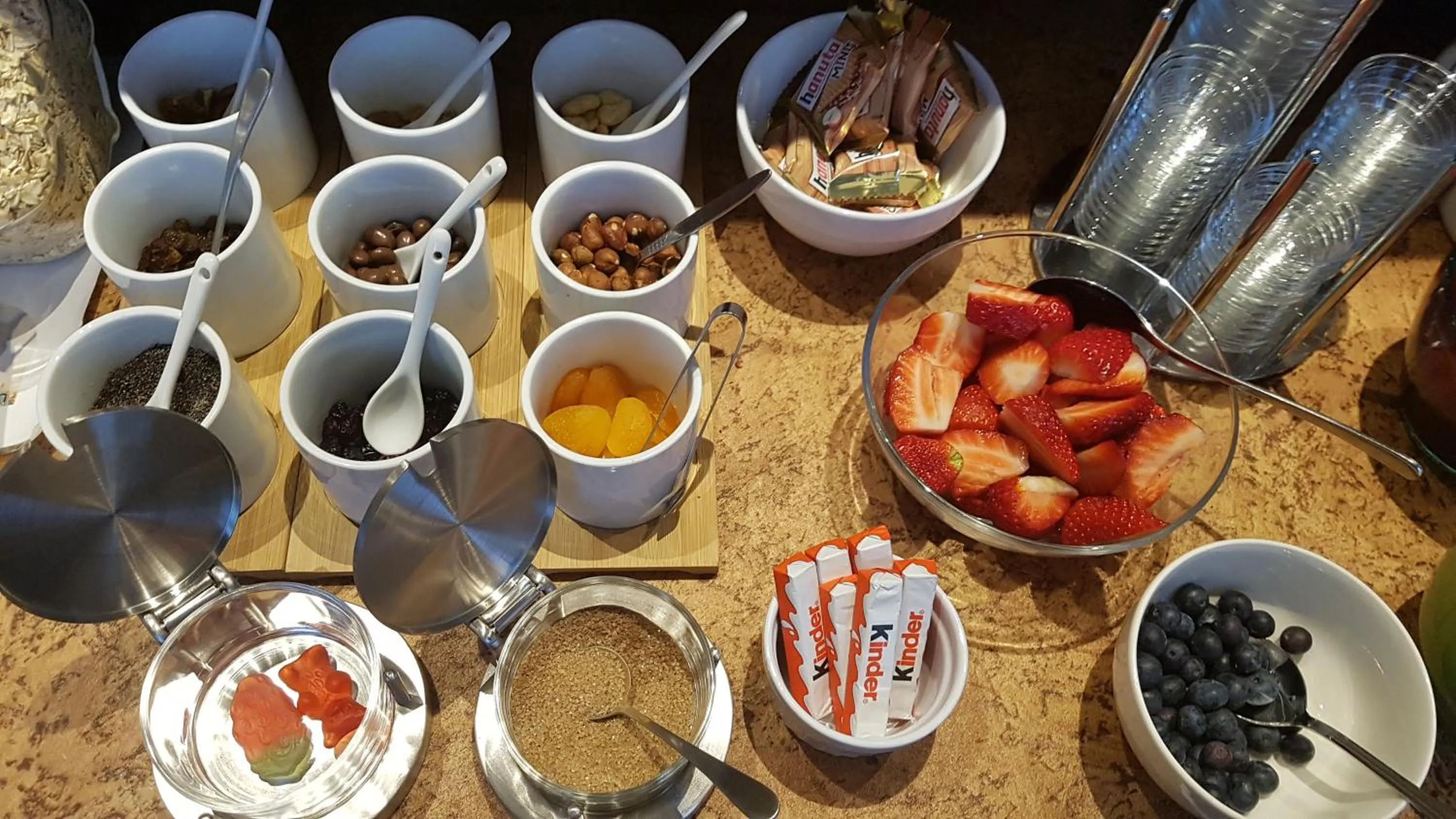Buffet breakfast in Schillers Hotel & Café - GARNI -