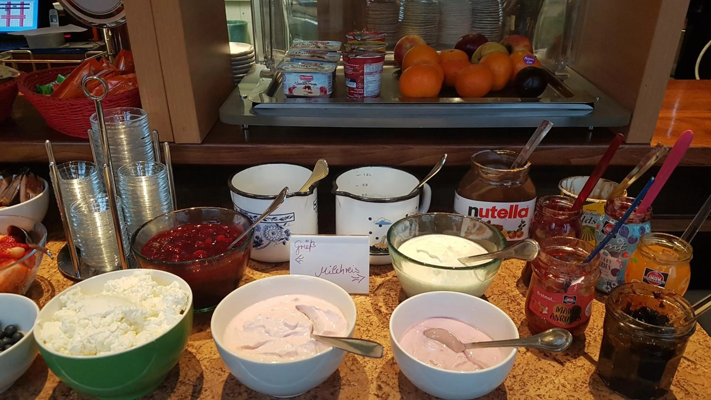 Buffet breakfast in Schillers Hotel & Café - GARNI -