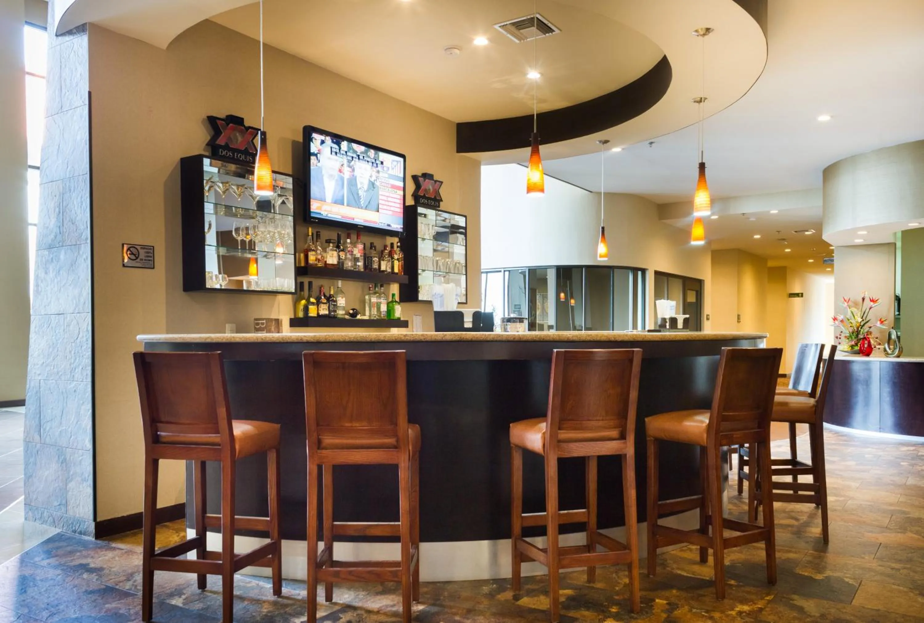 Restaurant/places to eat in Best Western PREMIER Monterrey Aeropuerto