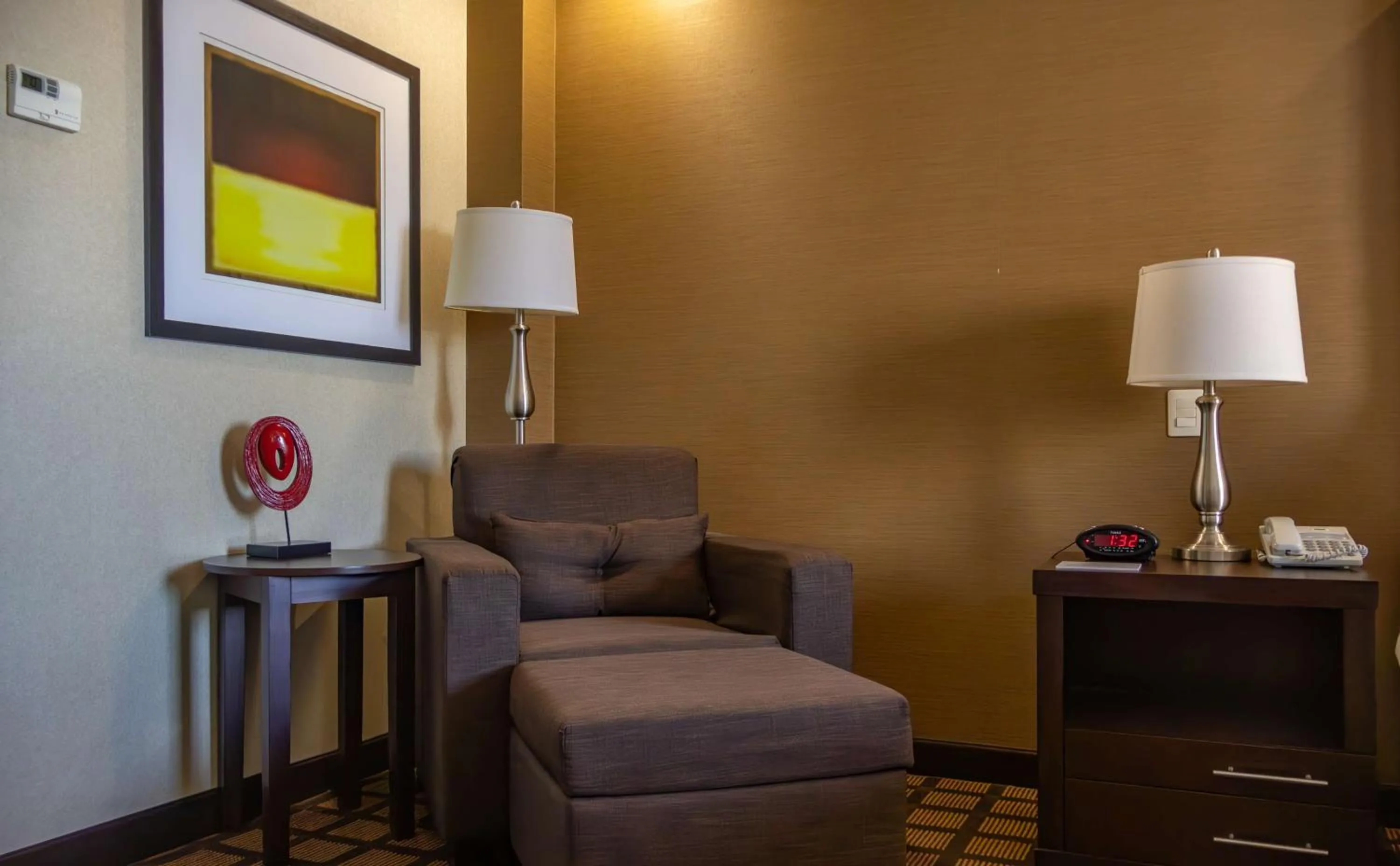 Bedroom in Best Western PREMIER Monterrey Aeropuerto