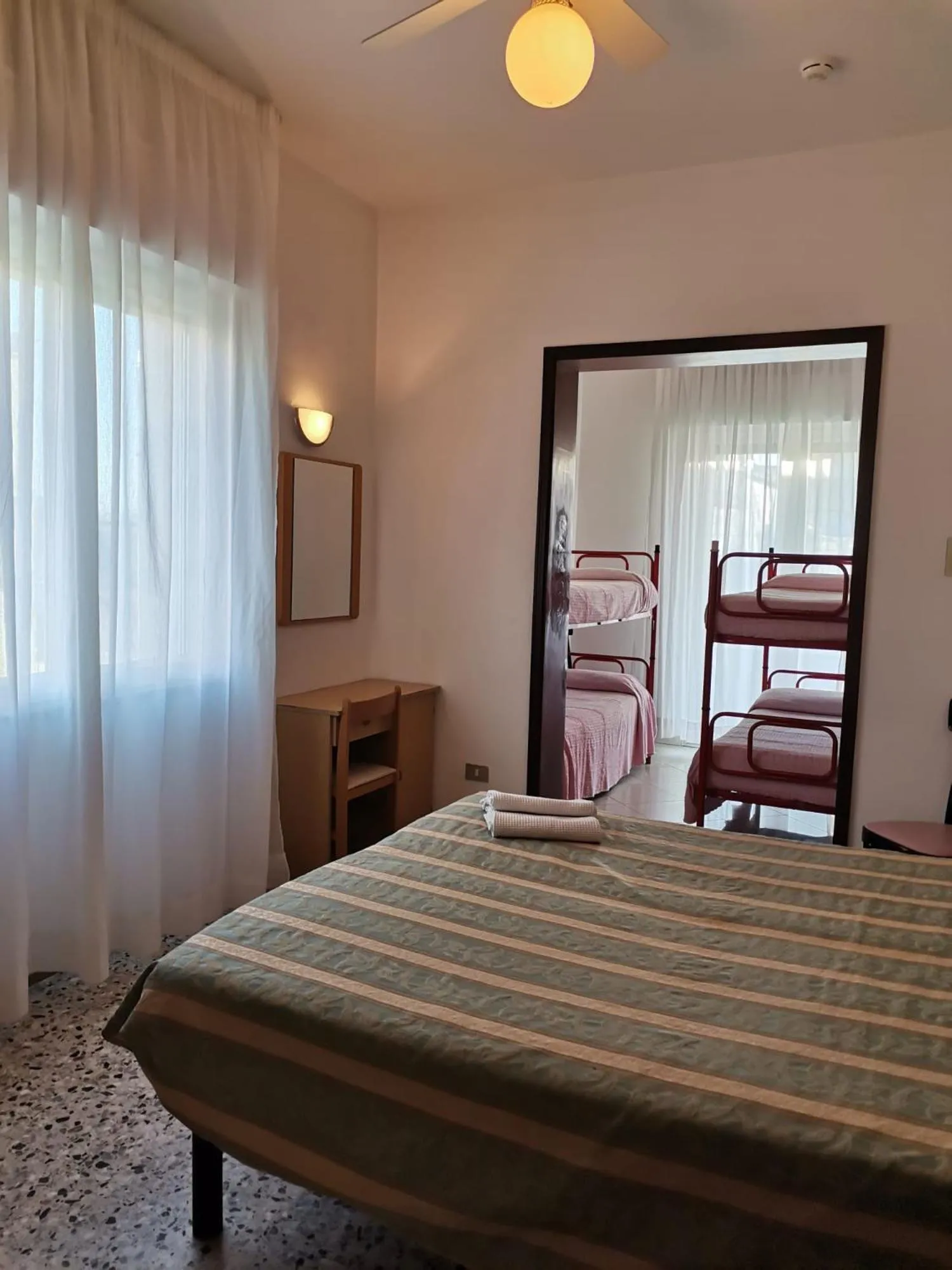 Bed in Hotel Moresco Riccione - Piscina Beach Village