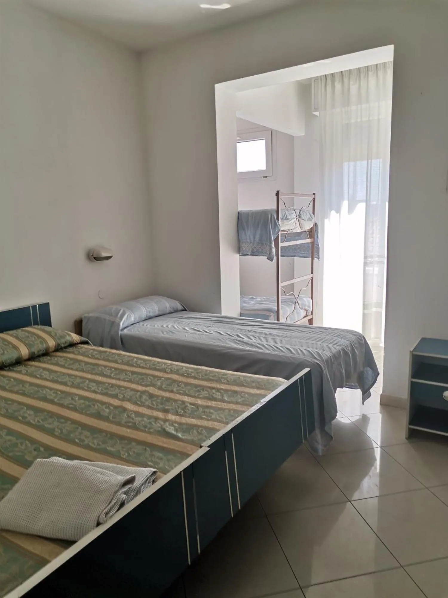 Bed in Hotel Moresco Riccione - Piscina Beach Village