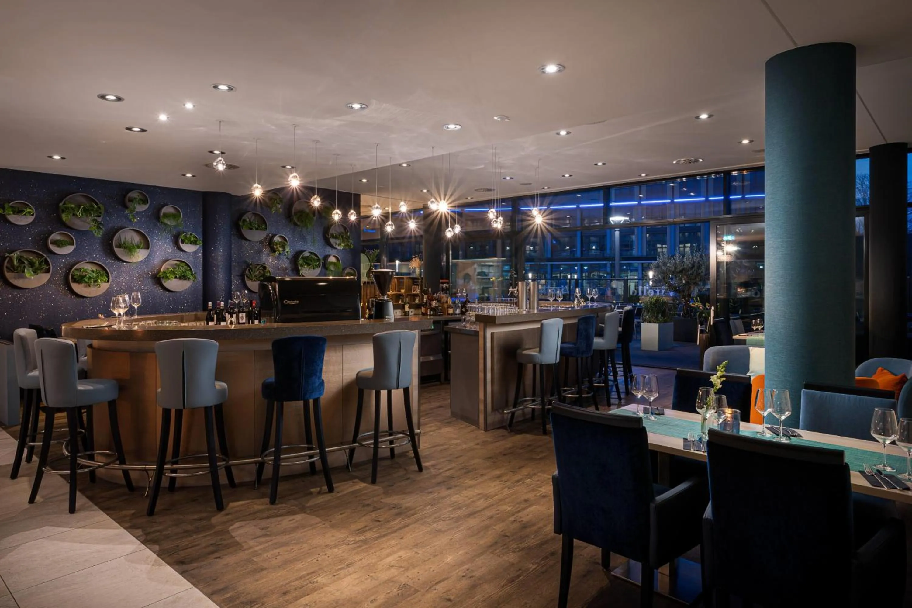 Lounge or bar in elaya hotel kleve, Trademark Collection by Wyndham