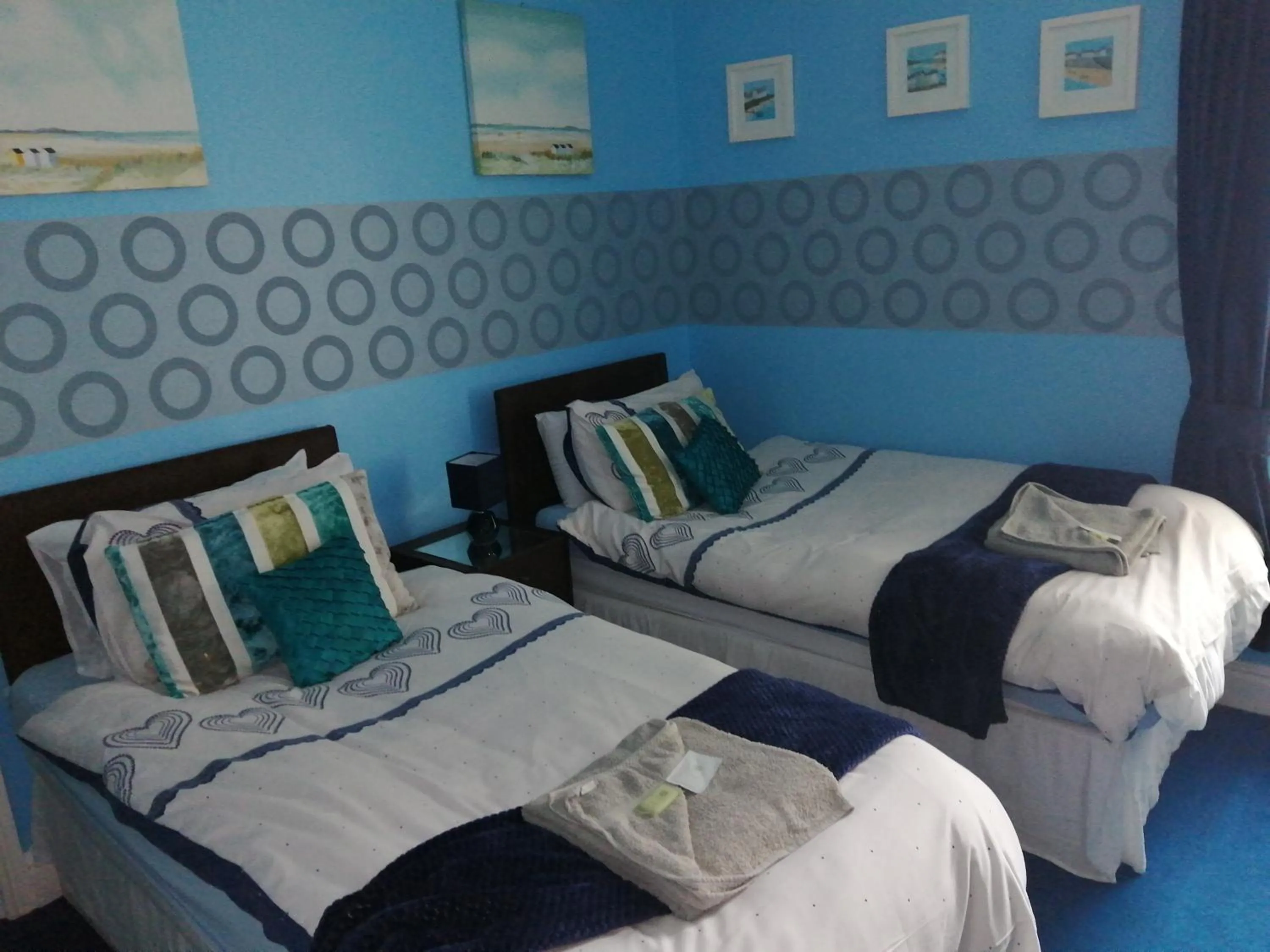 Other, Bed in The Garnett