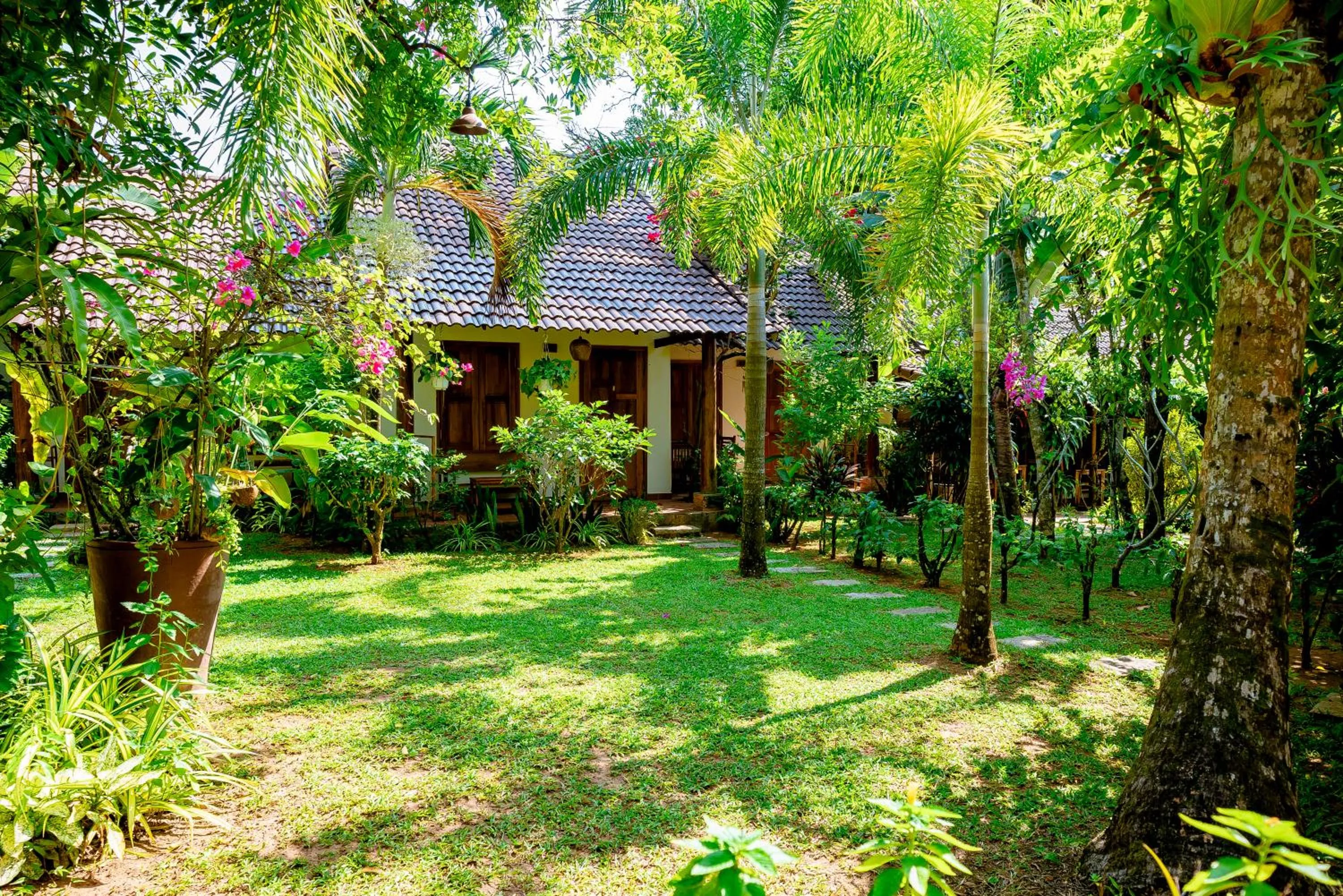 Garden view in La Mer Resort, Phú Quốc