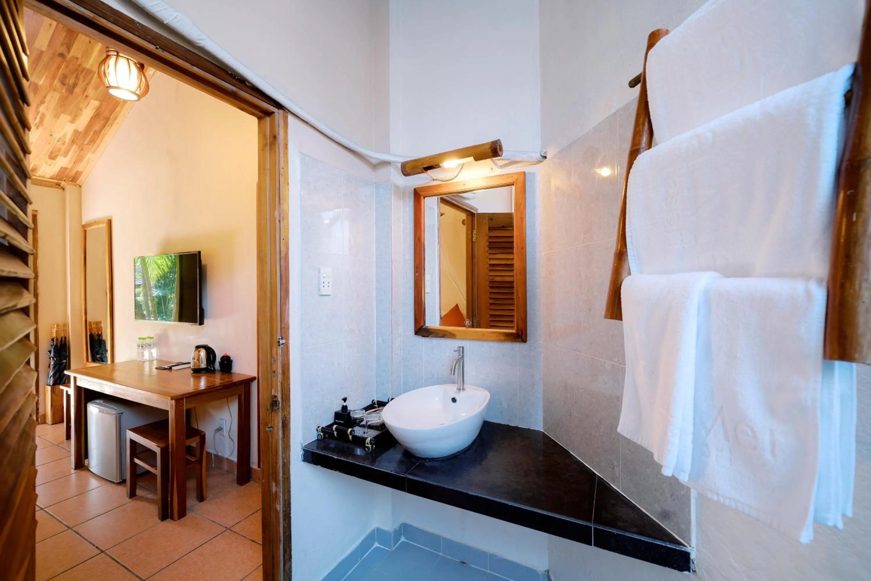 Bathroom in La Mer Resort, Phú Quốc