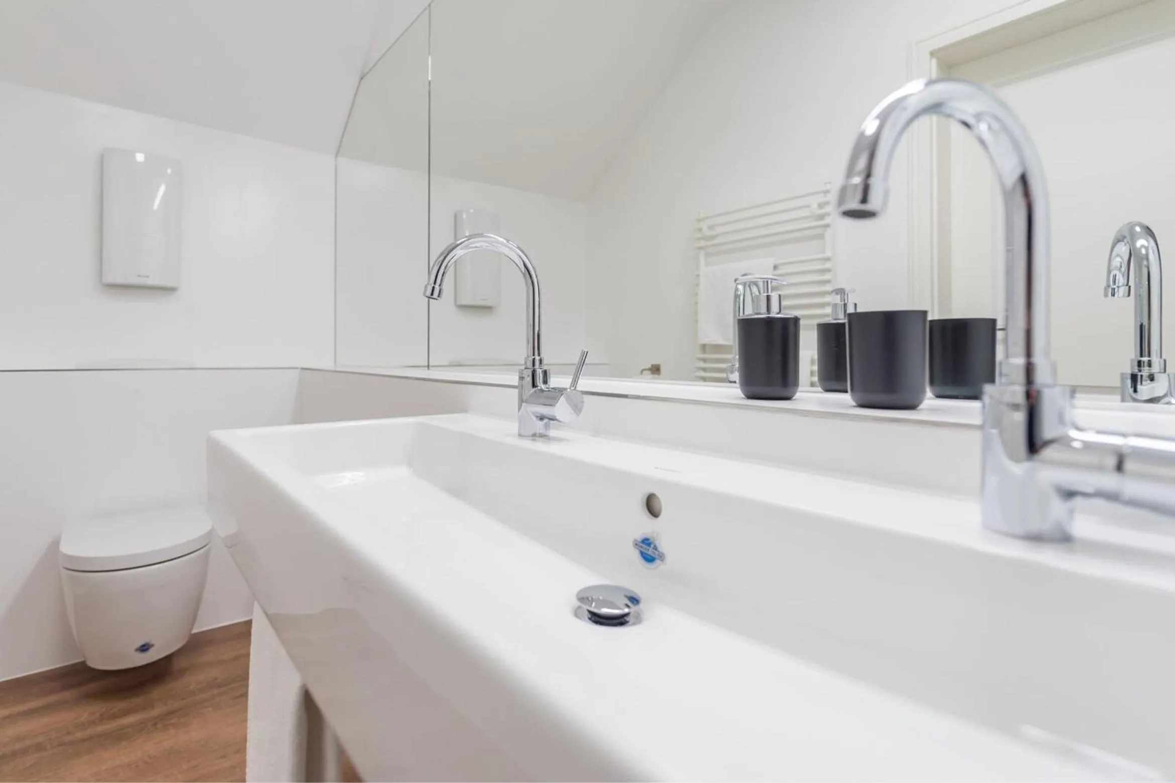 Bathroom in Min Hüsung by Rujana