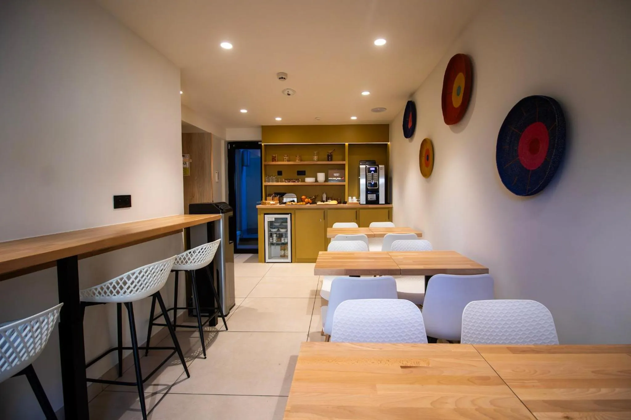 Breakfast in HOTEL AMBASSADEUR