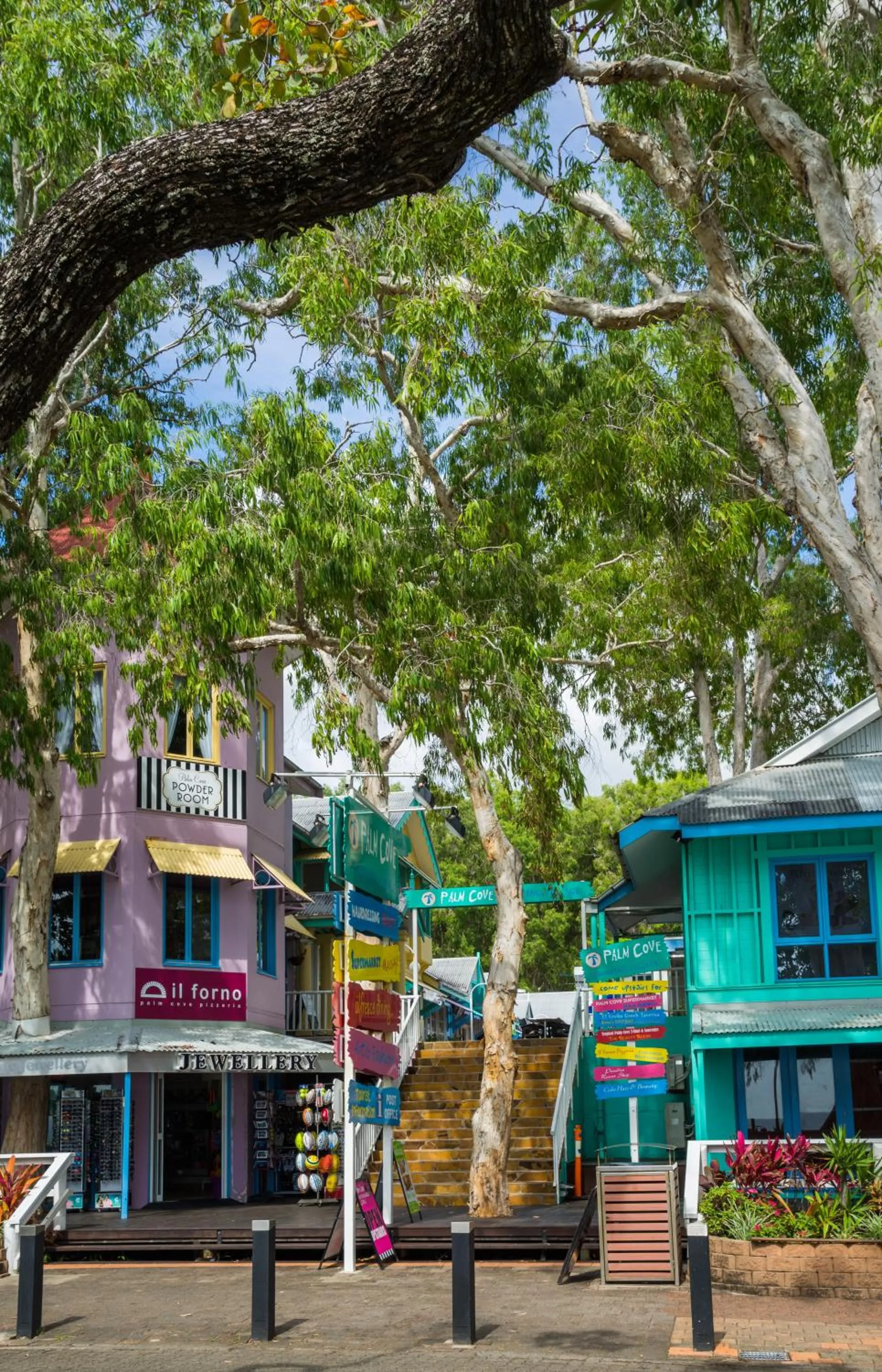 Shopping Area in The Sebel Palm Cove