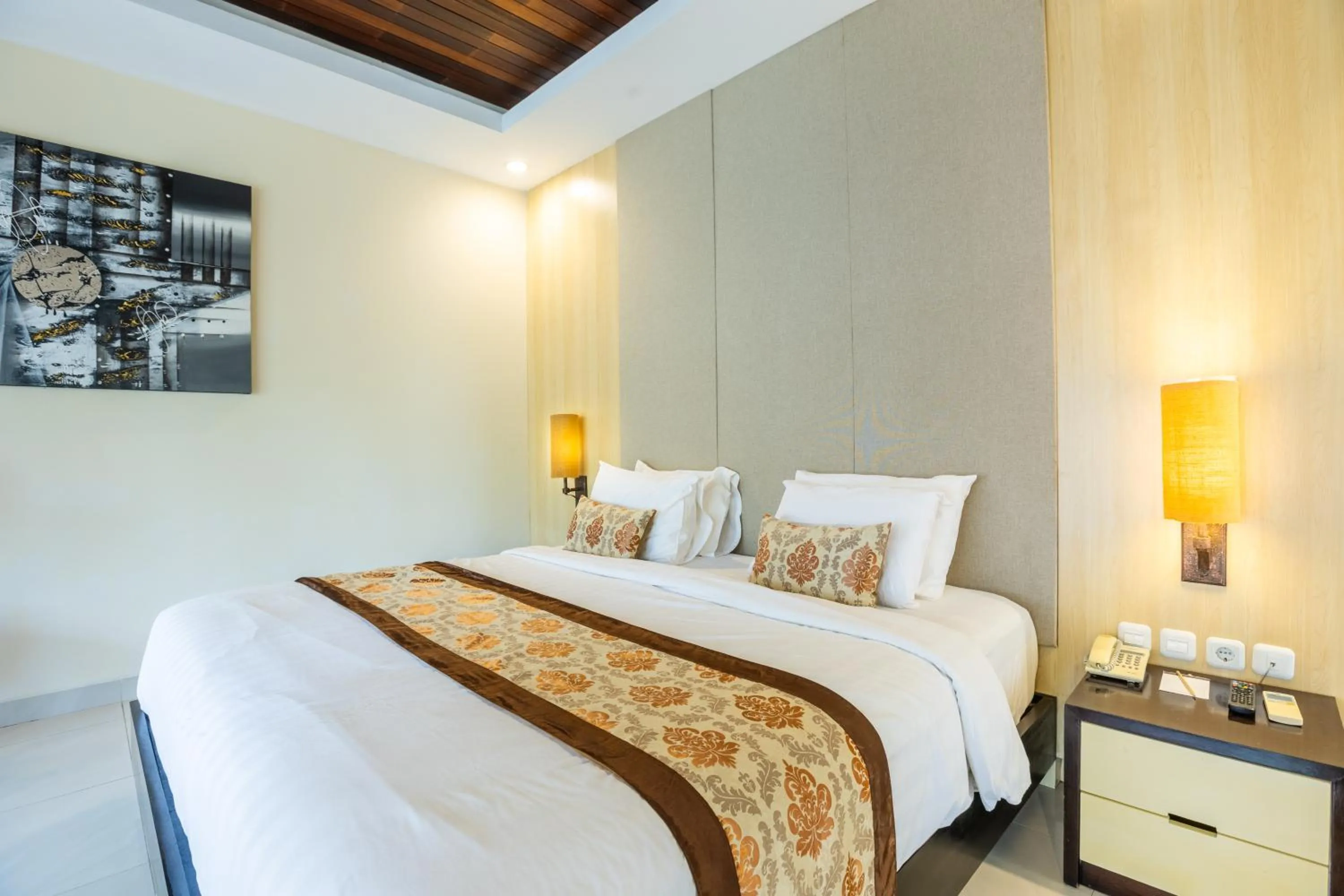 Bed in La Paradis Villa