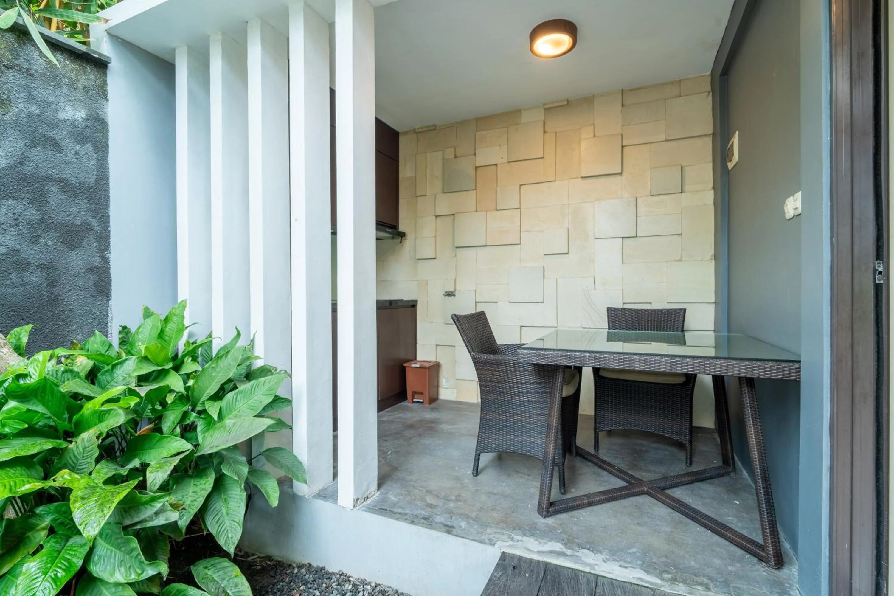 Dining area in La Paradis Villa