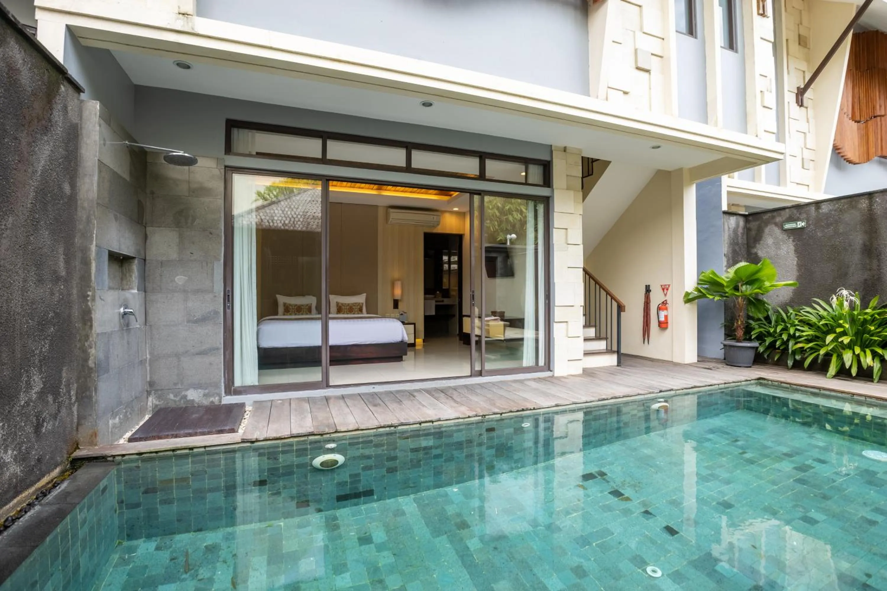 Property building in La Paradis Villa