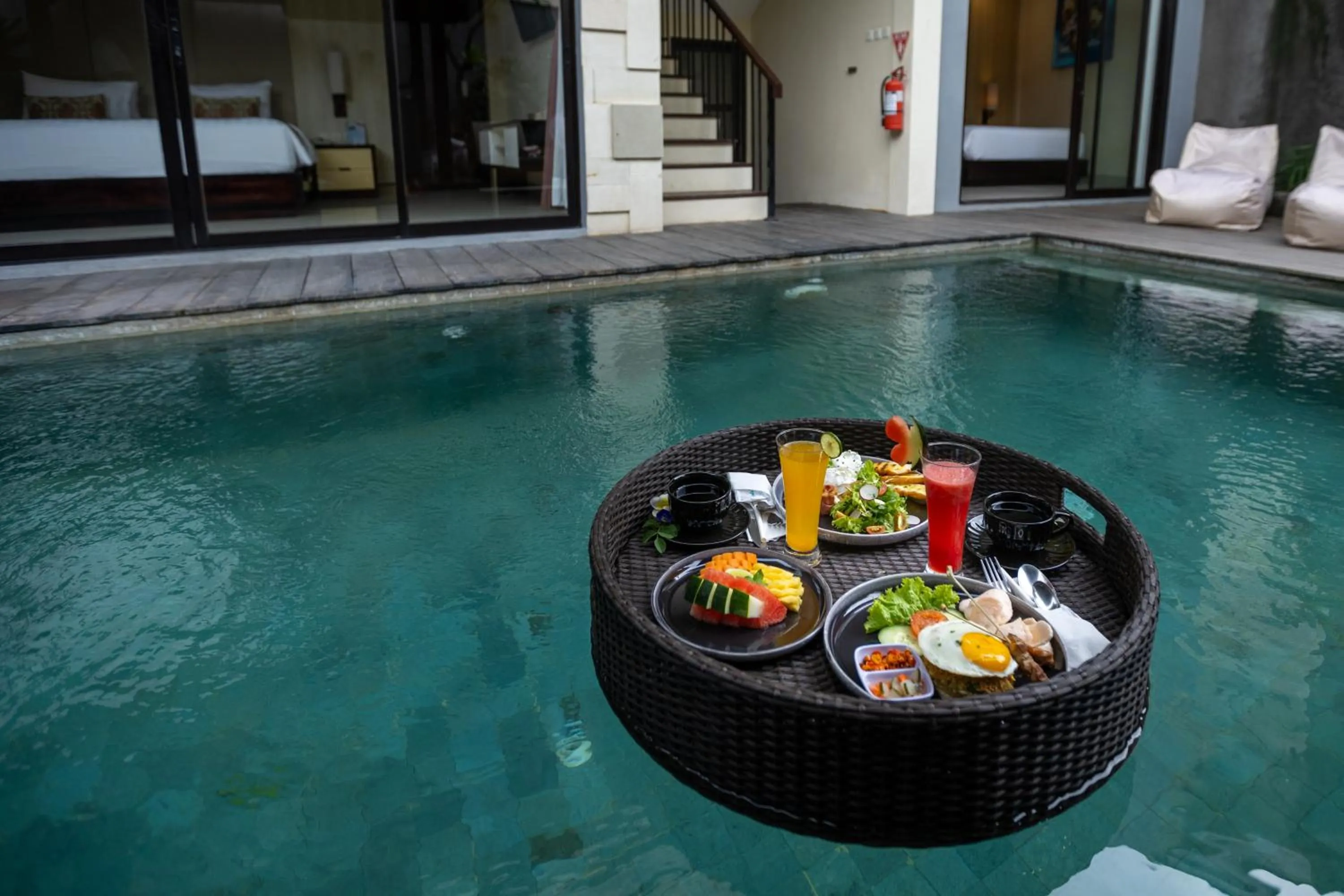 Swimming pool in La Paradis Villa