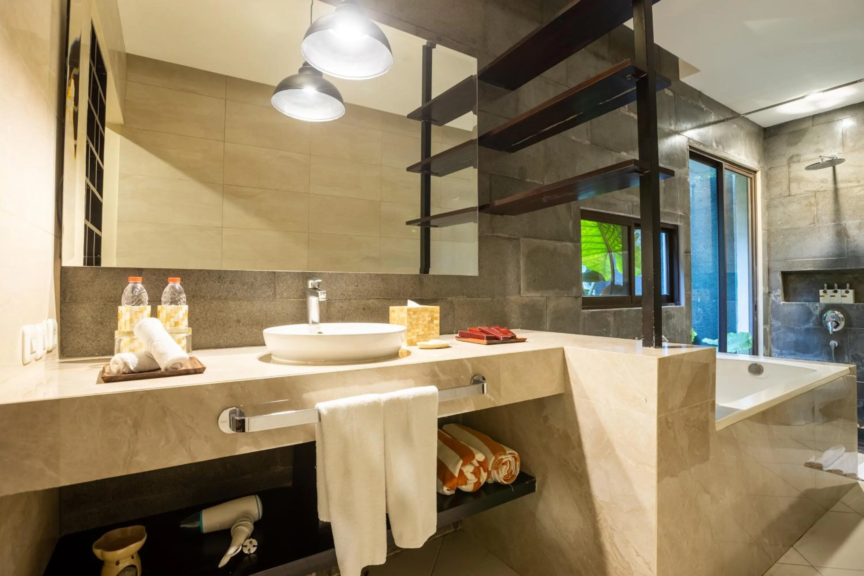 Bathroom in La Paradis Villa