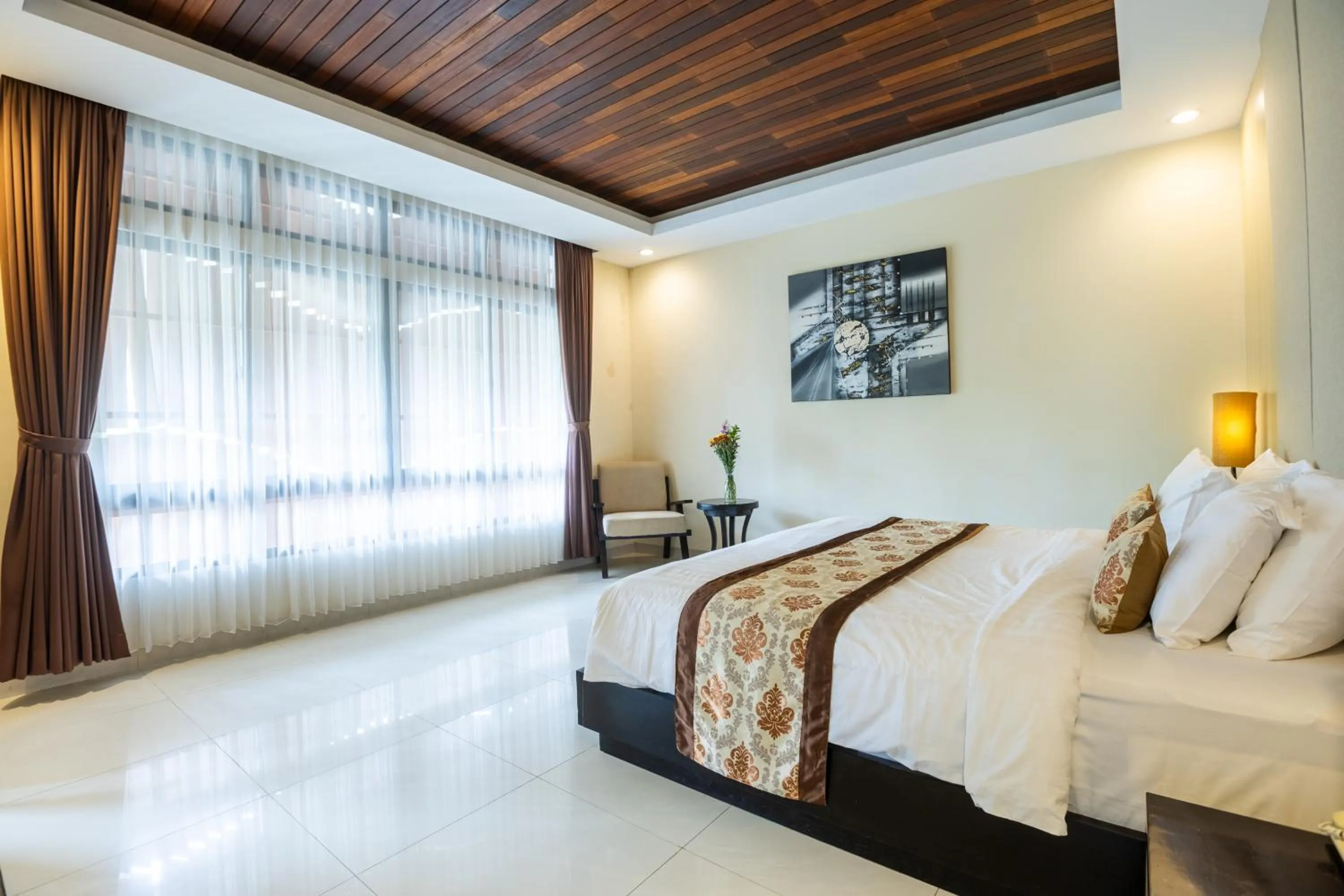 Bed in La Paradis Villa