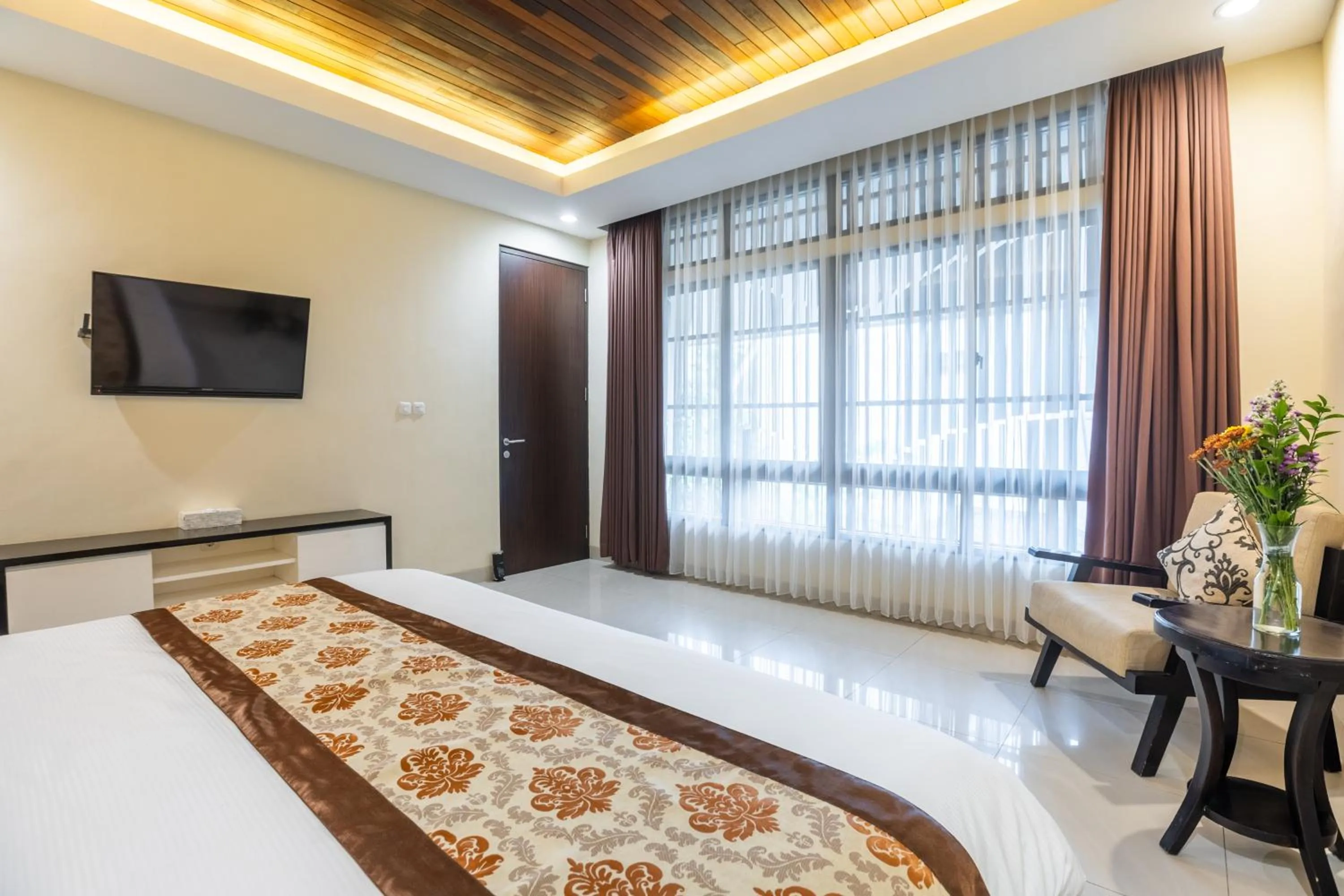 Bed in La Paradis Villa