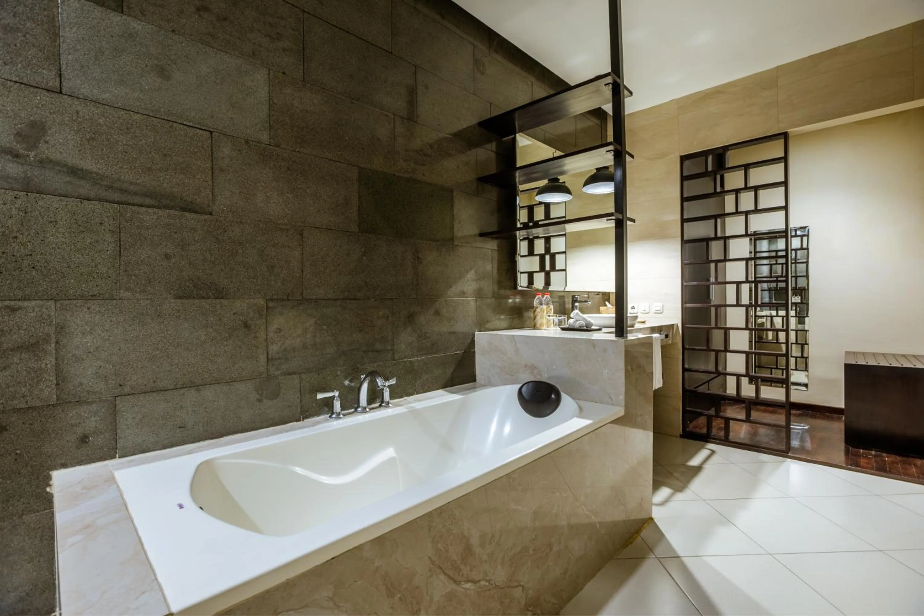 Bathroom in La Paradis Villa