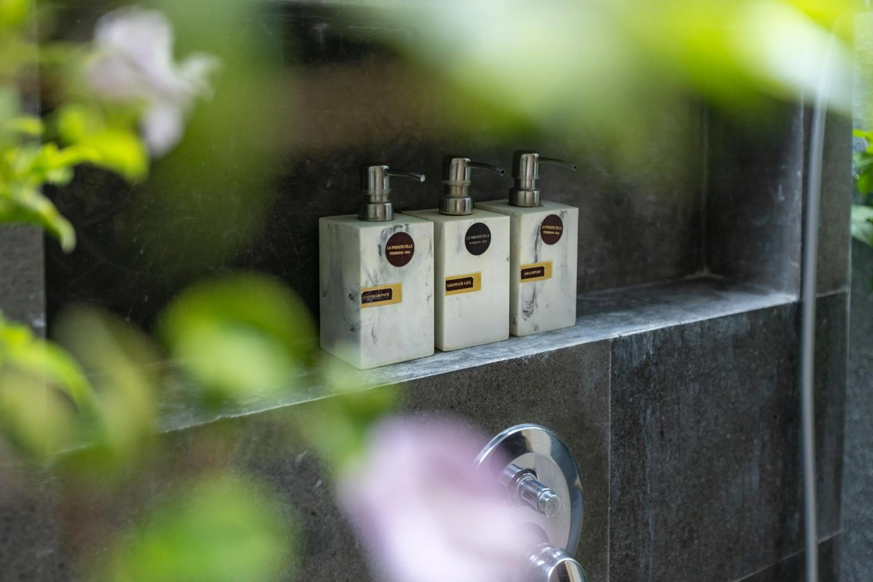 Shower in La Paradis Villa