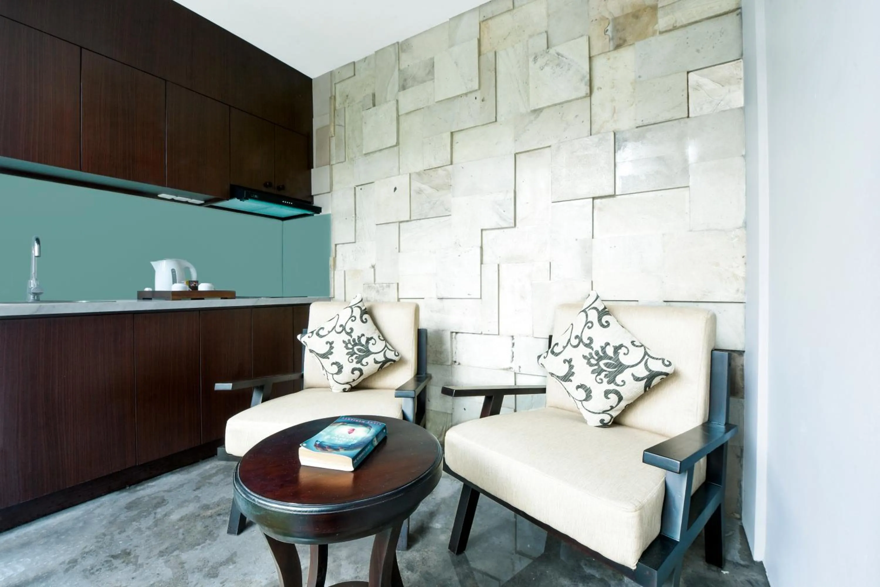 Kitchen or kitchenette in La Paradis Villa