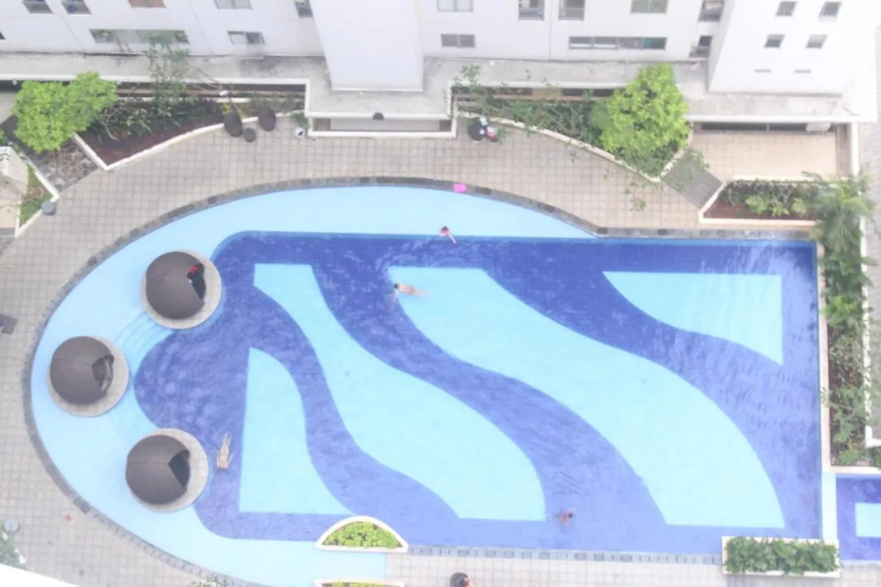 Channel Stay @ Bassura City Apartment